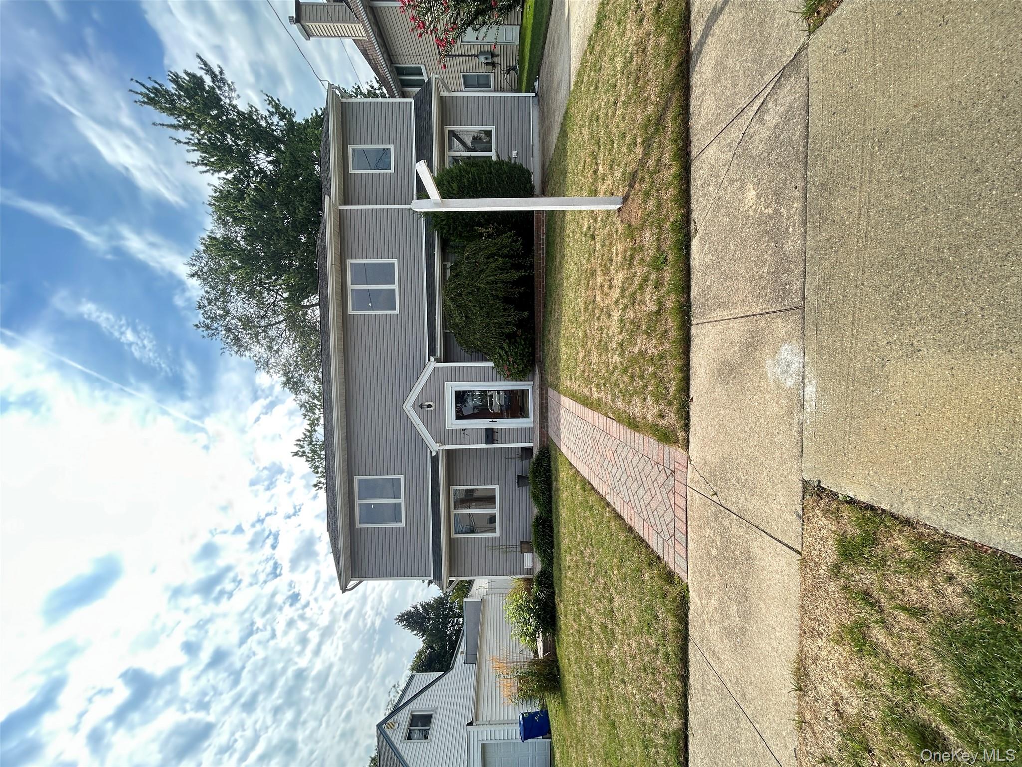 #1 photo, 3068 Xavier Place, नासाउ काउंटी Oceanside , NY 11572