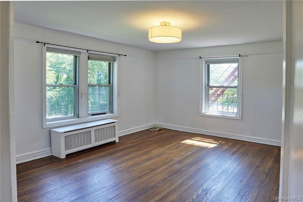 #10 photo, 1470 Midland Avenue, Yonkers , NY 10708