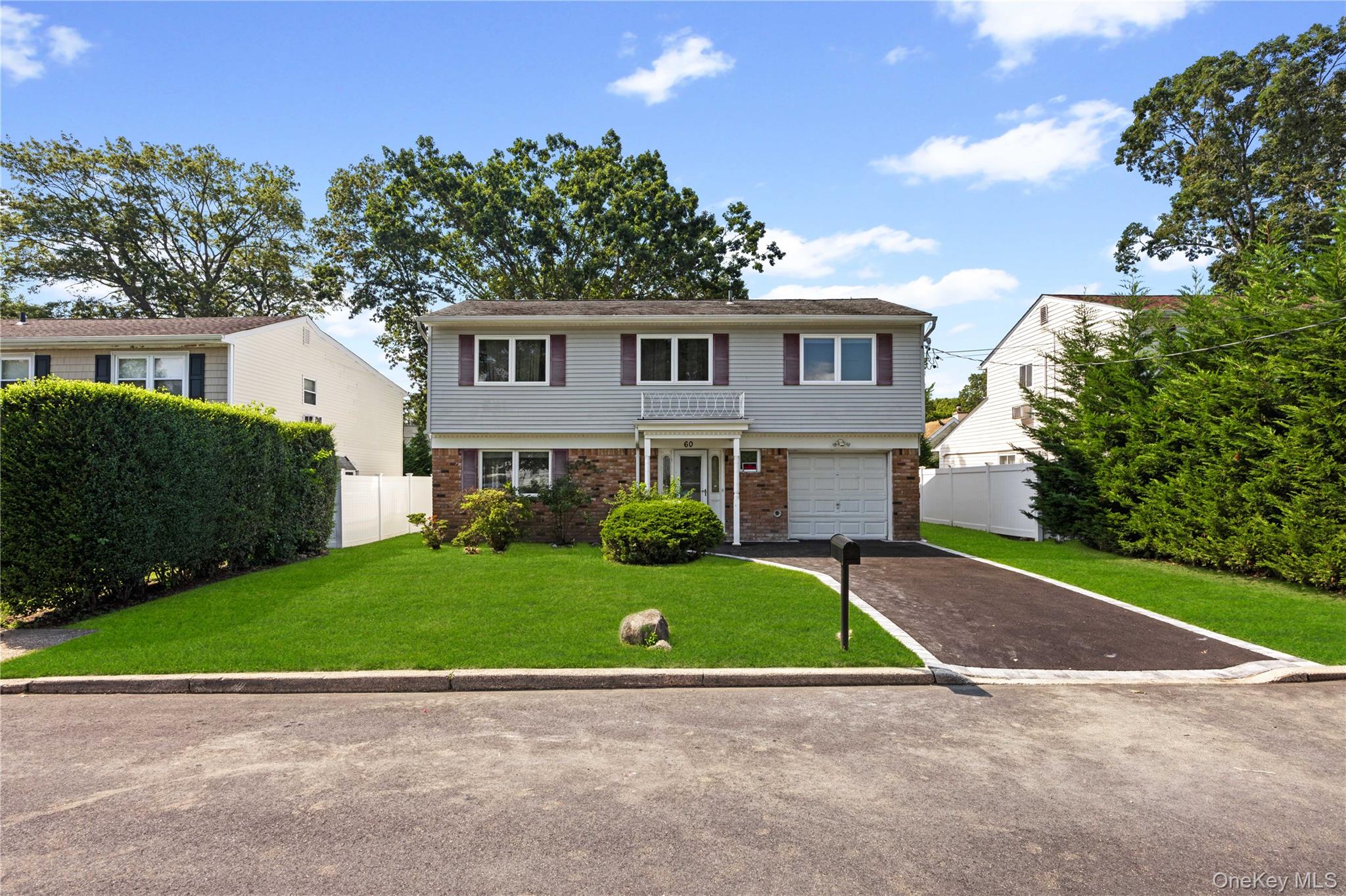#2 photo, 60 Lafayette Street, Huntington , NY 11743