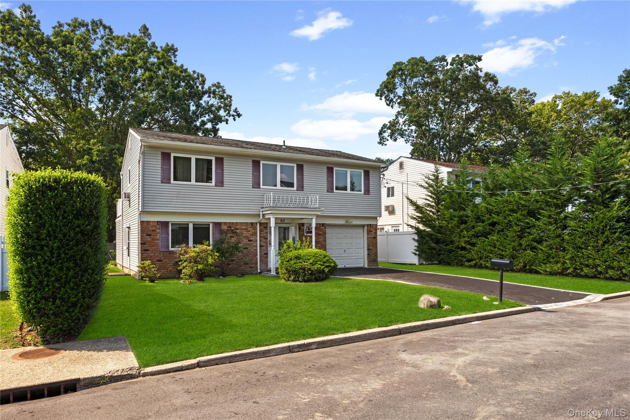 #4 photo, 60 Lafayette Street, Huntington , NY 11743