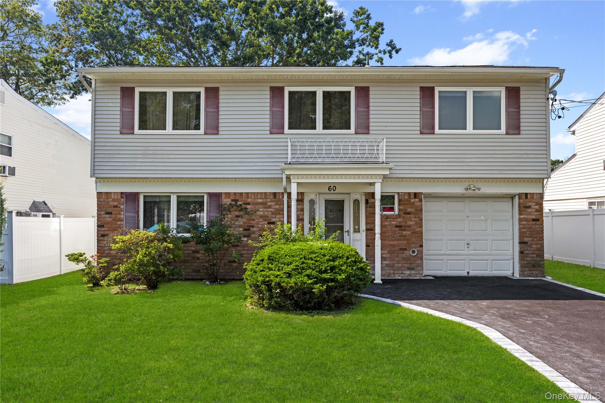 #5 photo, 60 Lafayette Street, Huntington , NY 11743