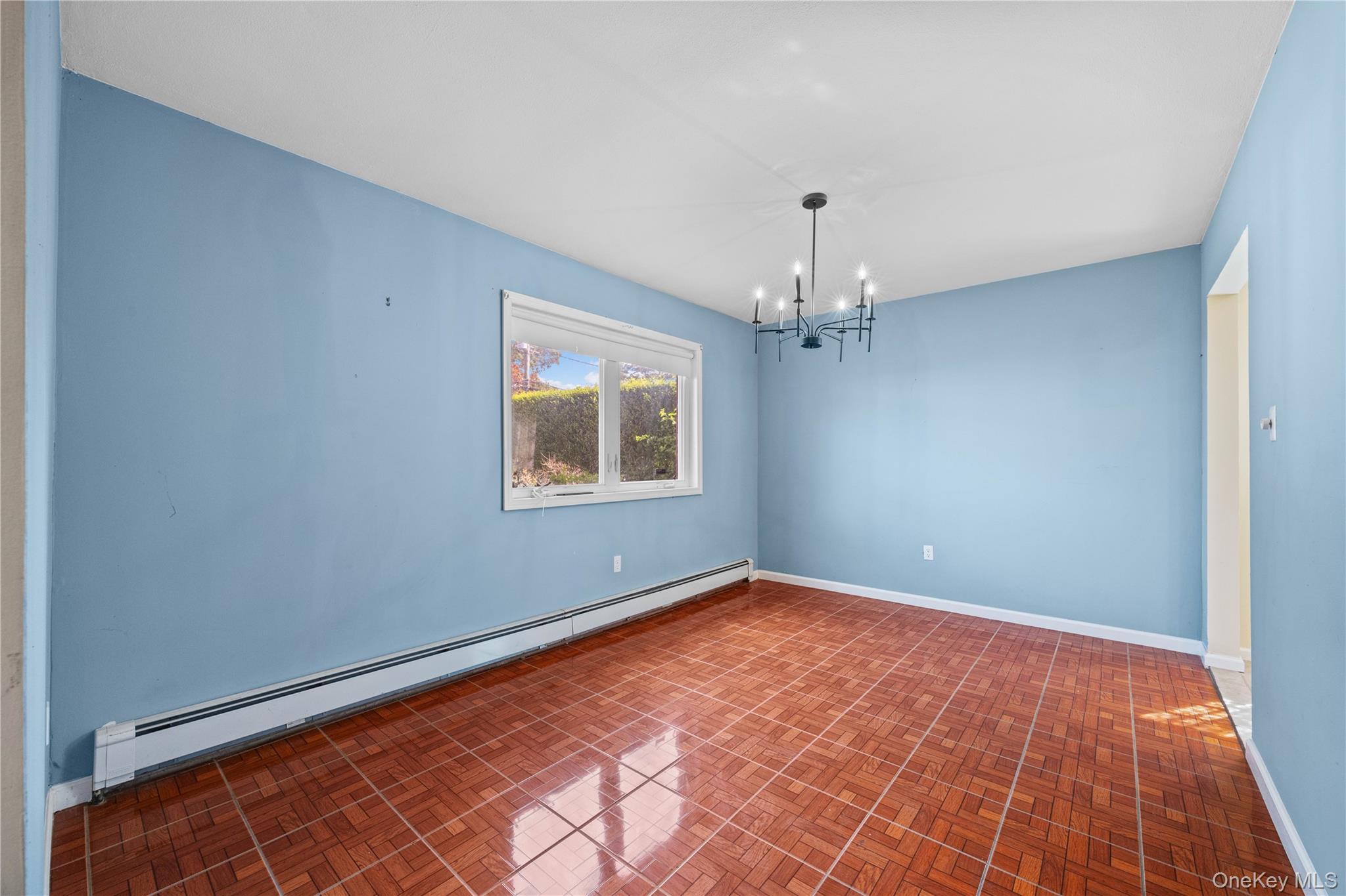 #7 photo, 60 Lafayette Street, Huntington , NY 11743