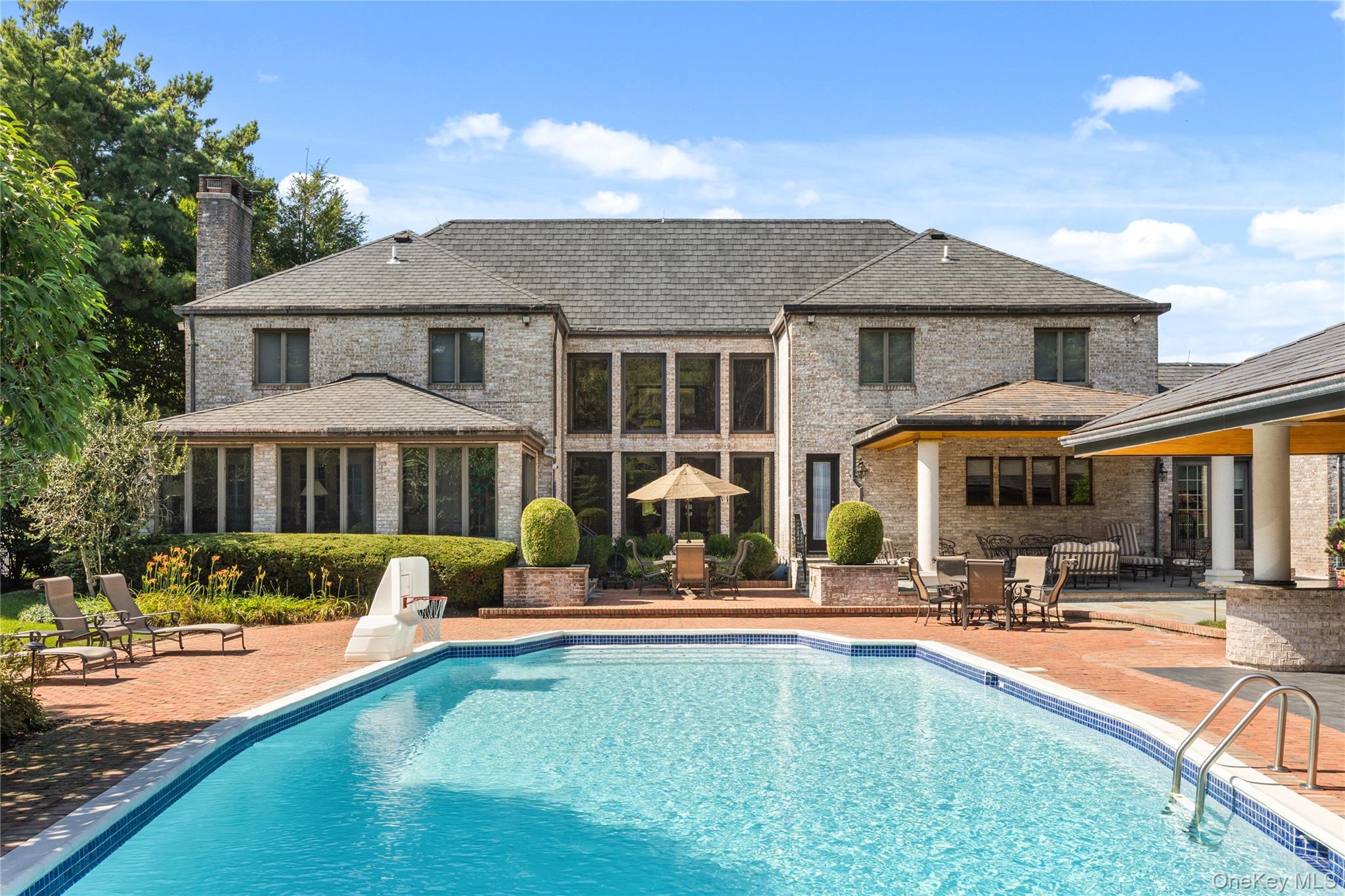 #15 photo, 294 Half Hollow Road, Dix Hills , NY 11746