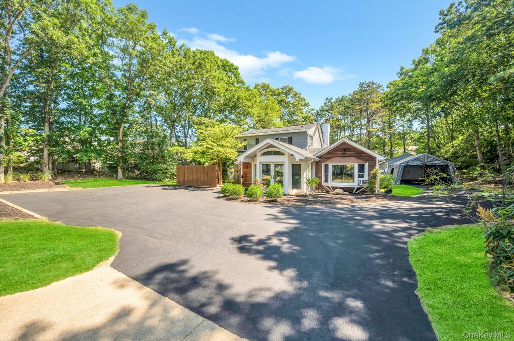 #3 photo, 5 Panther Path, サフォーク郡 Miller Place , NY 11764