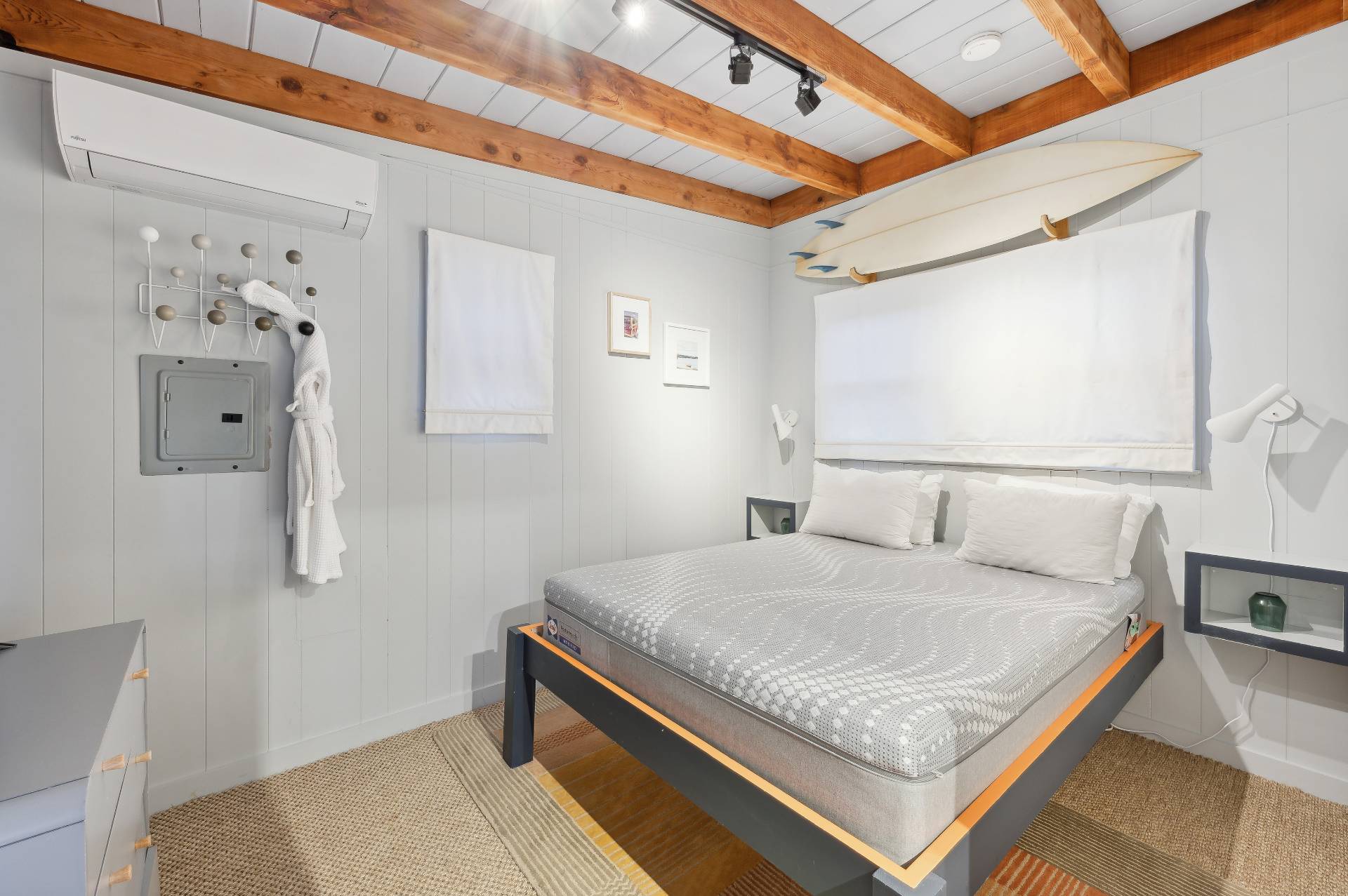 #49 photo, 32 Lighthouse Road, Hampton Bays , NY 11946