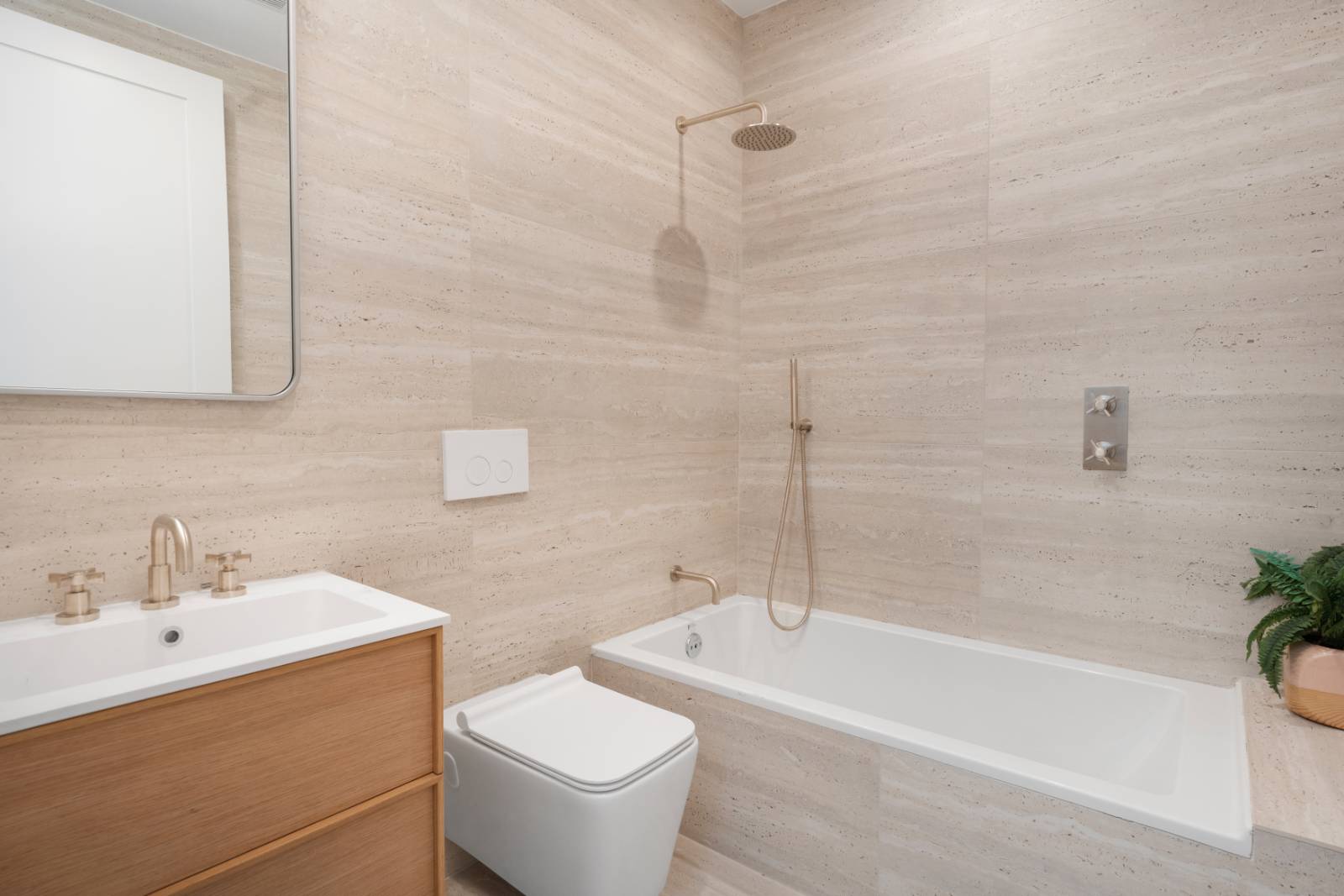 #14 photo, 1148 Decatur Street, ブルックリン区 Bushwick , NY 11207