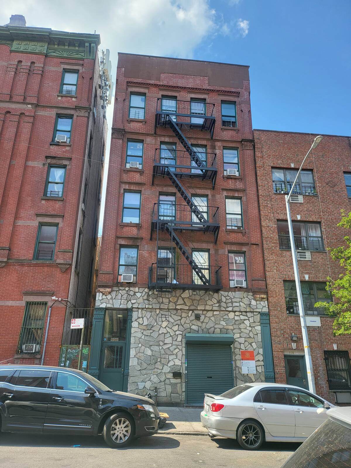 #1 photo, 320 East 141st street, ブロンクス区 Mott Haven , NY 10454