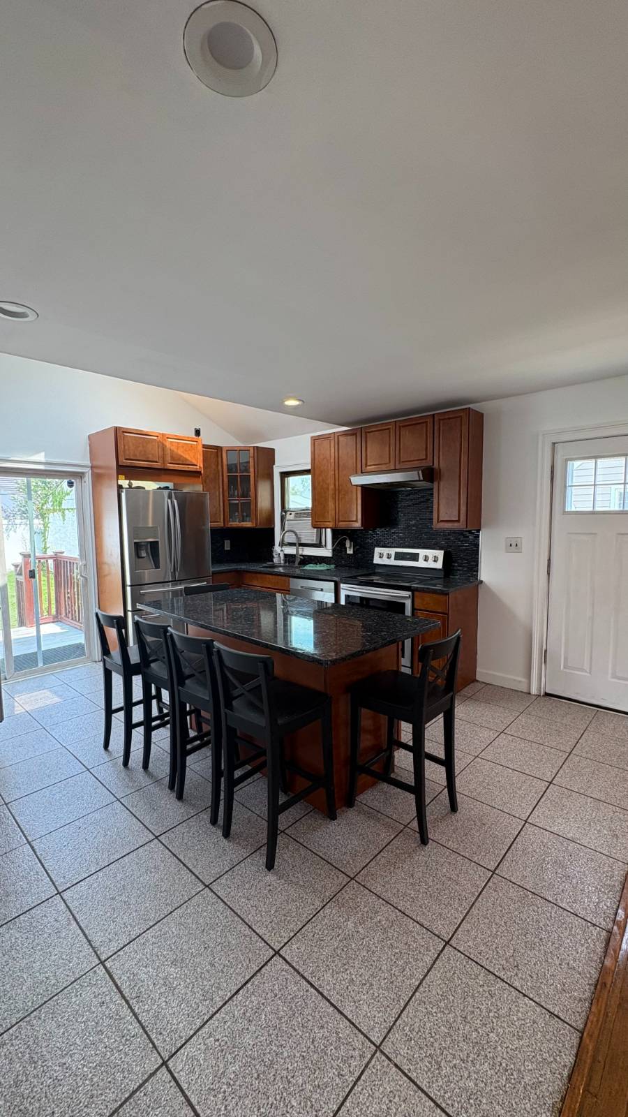 #3 photo, 22 Moore, ナッソー郡 Bethpage , NY 11714