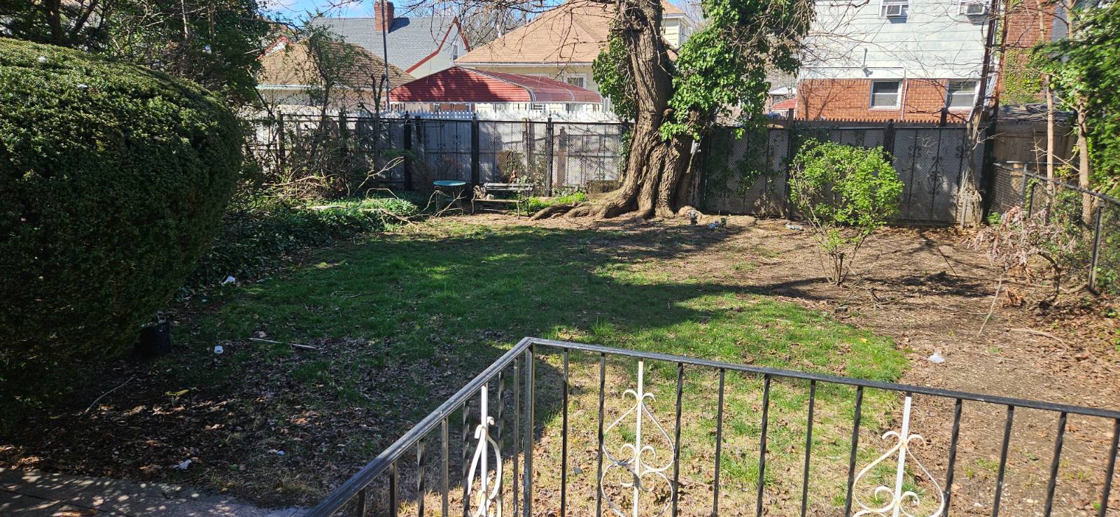 #19 photo, 112 & 219th St, Queens Village , NY 11429