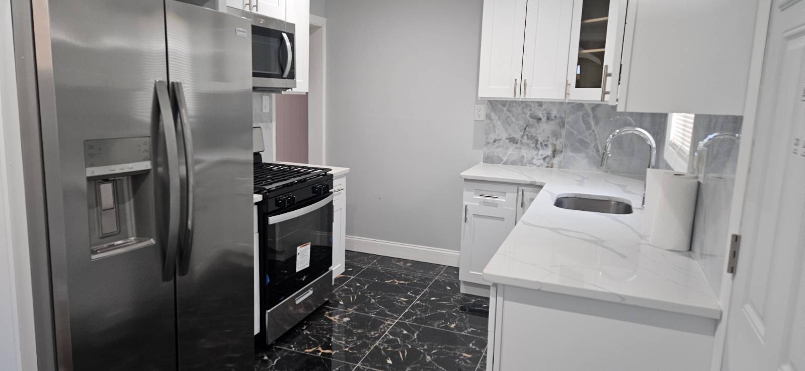 #4 photo, 112 & 219th St, Queens Village , NY 11429