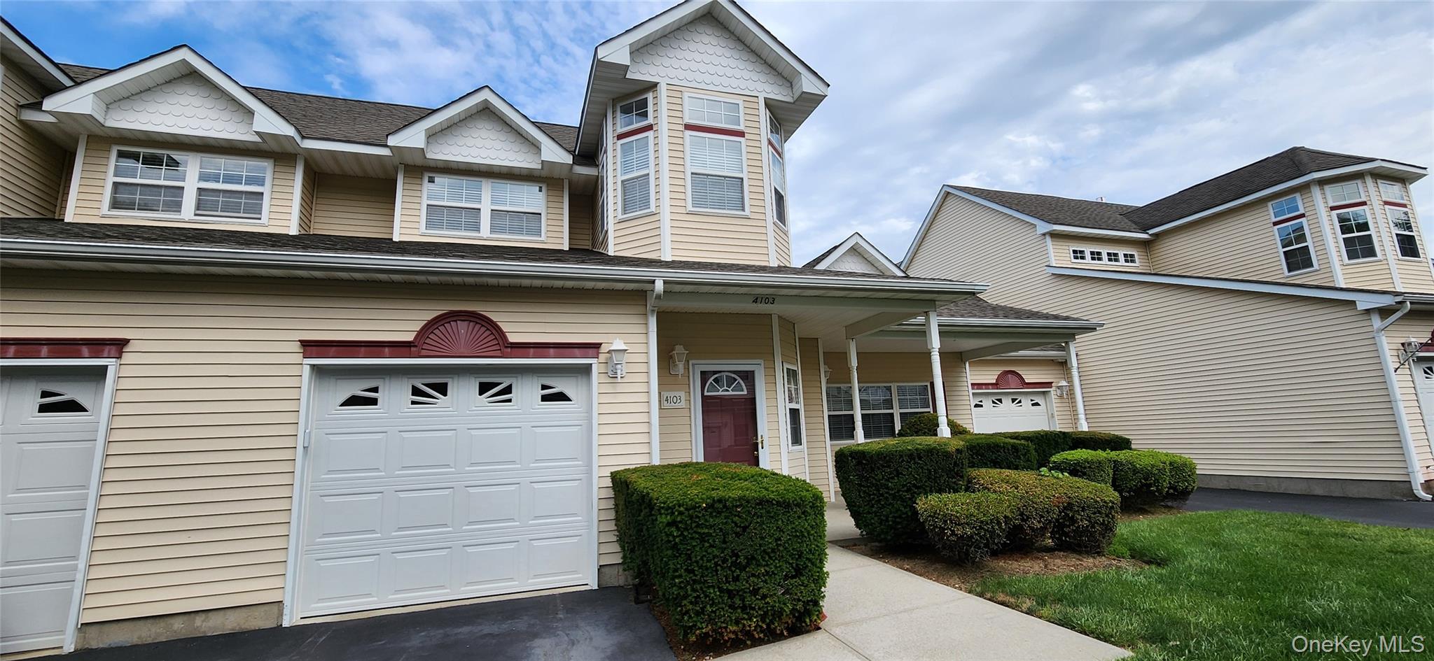 #1 photo, 4103 Saint Andrews Avenue, Riverhead , NY 11901