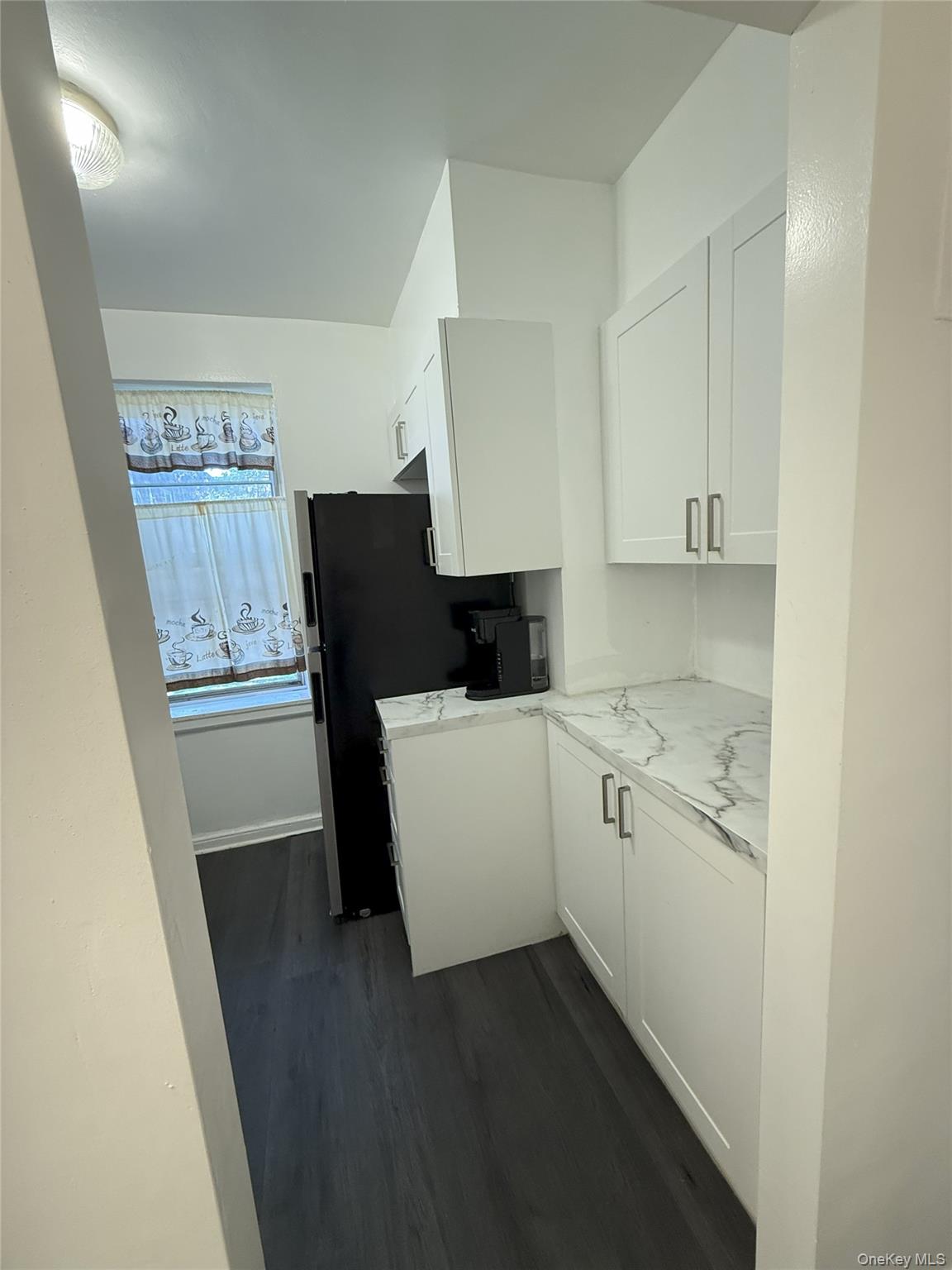 #8 photo, 141-27 78th Road, クイーンズ区 Kew Garden Hills , NY 11367