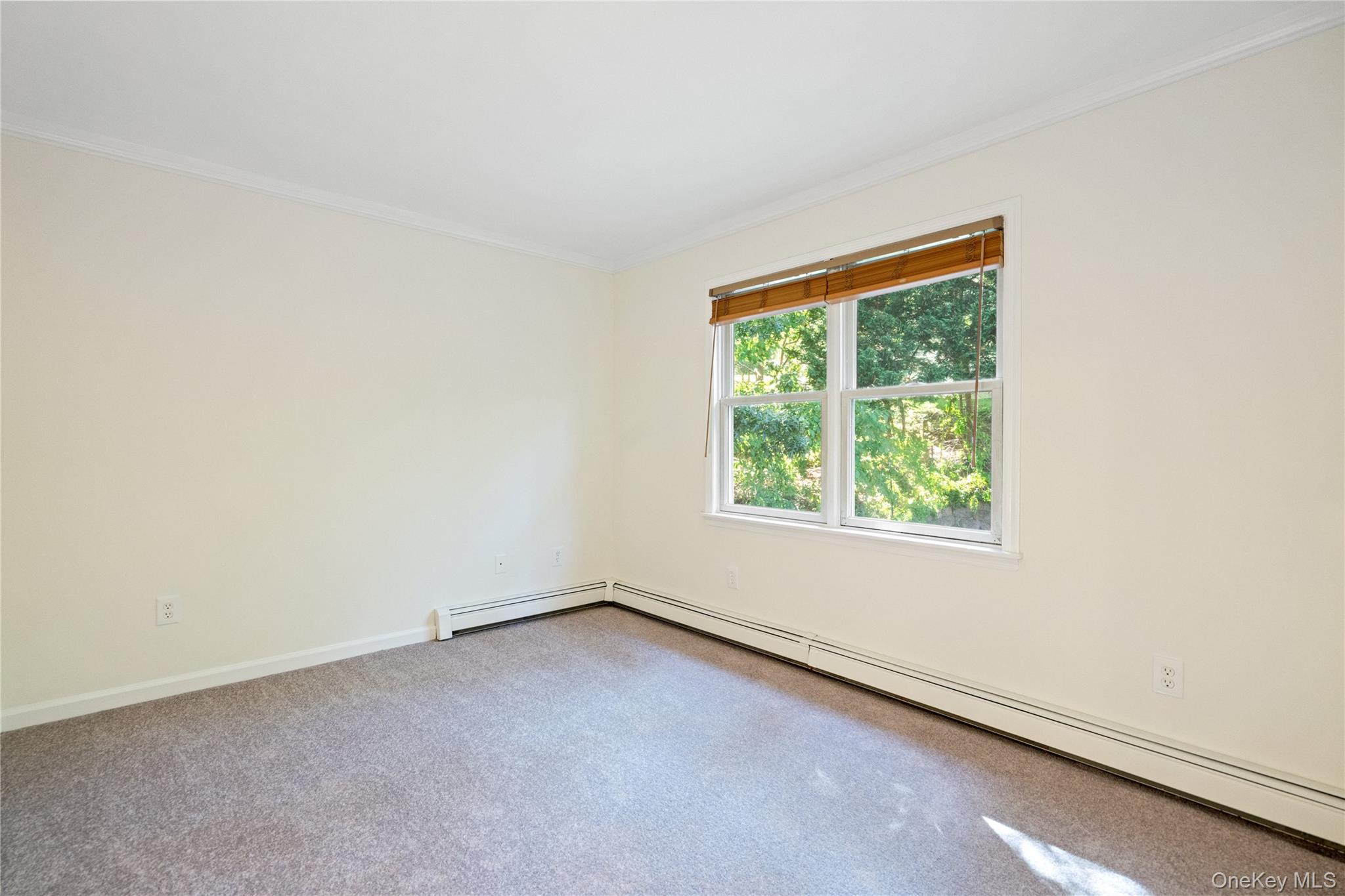 #13 photo, 77 Friendship Drive, サフォーク郡 Rocky Point , NY 11778