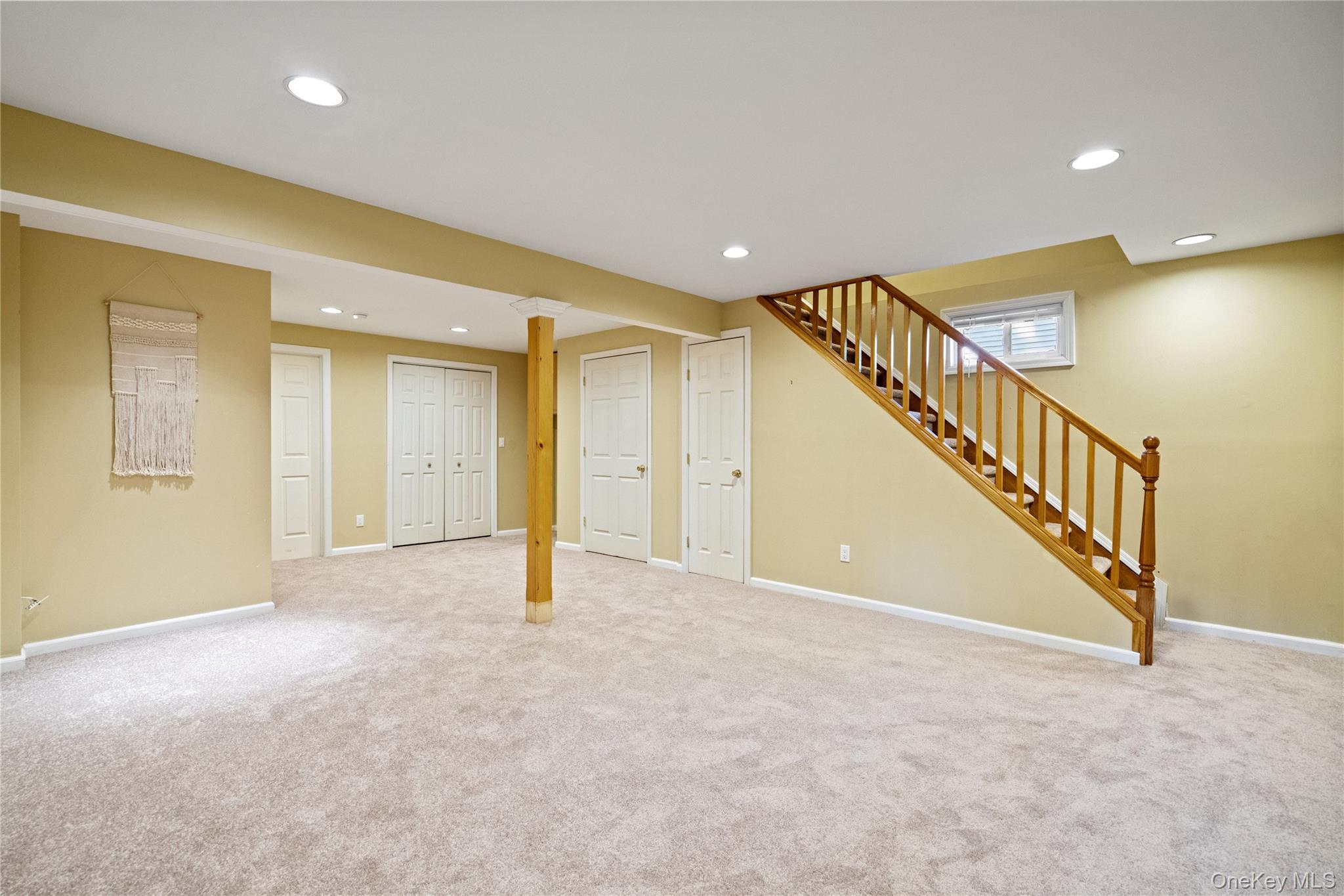 #16 photo, 77 Friendship Drive, サフォーク郡 Rocky Point , NY 11778