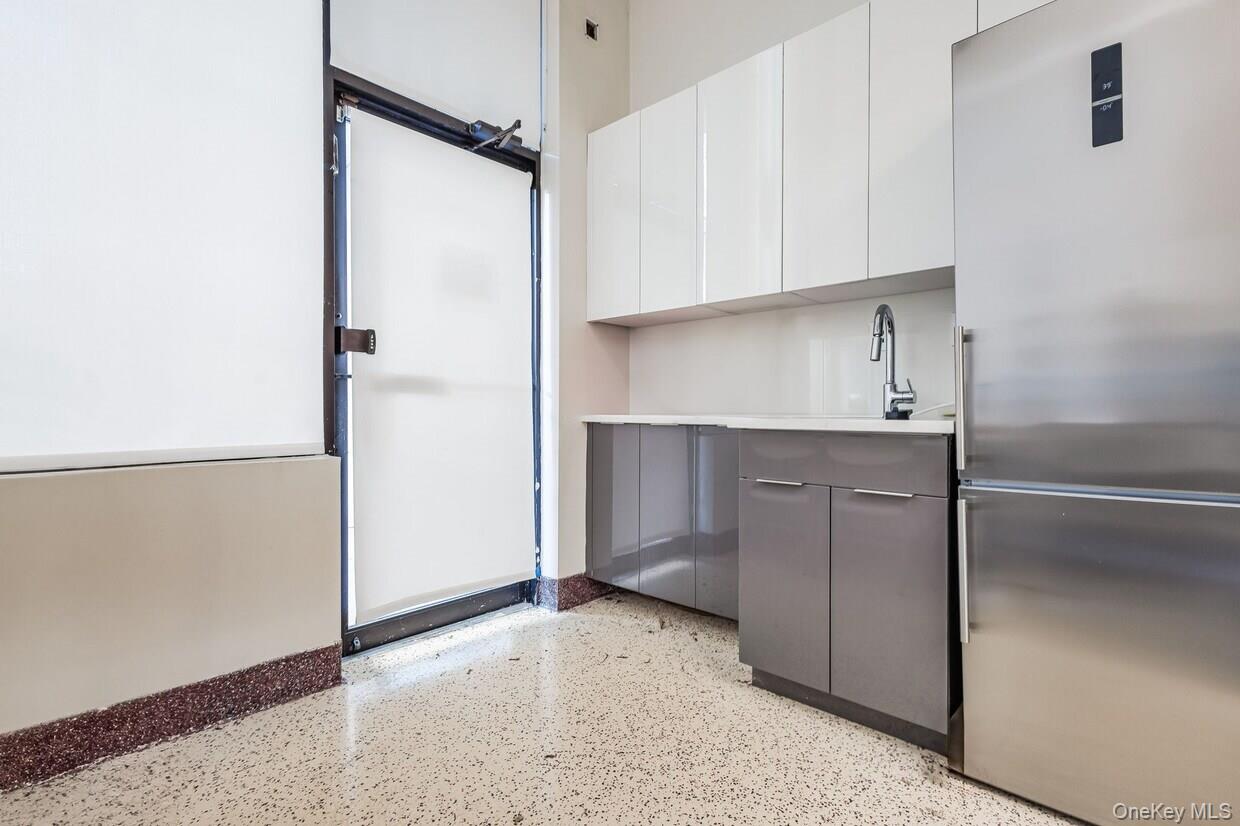 #5 photo, 2 Suffern Lane, Garnerville , NY 10923