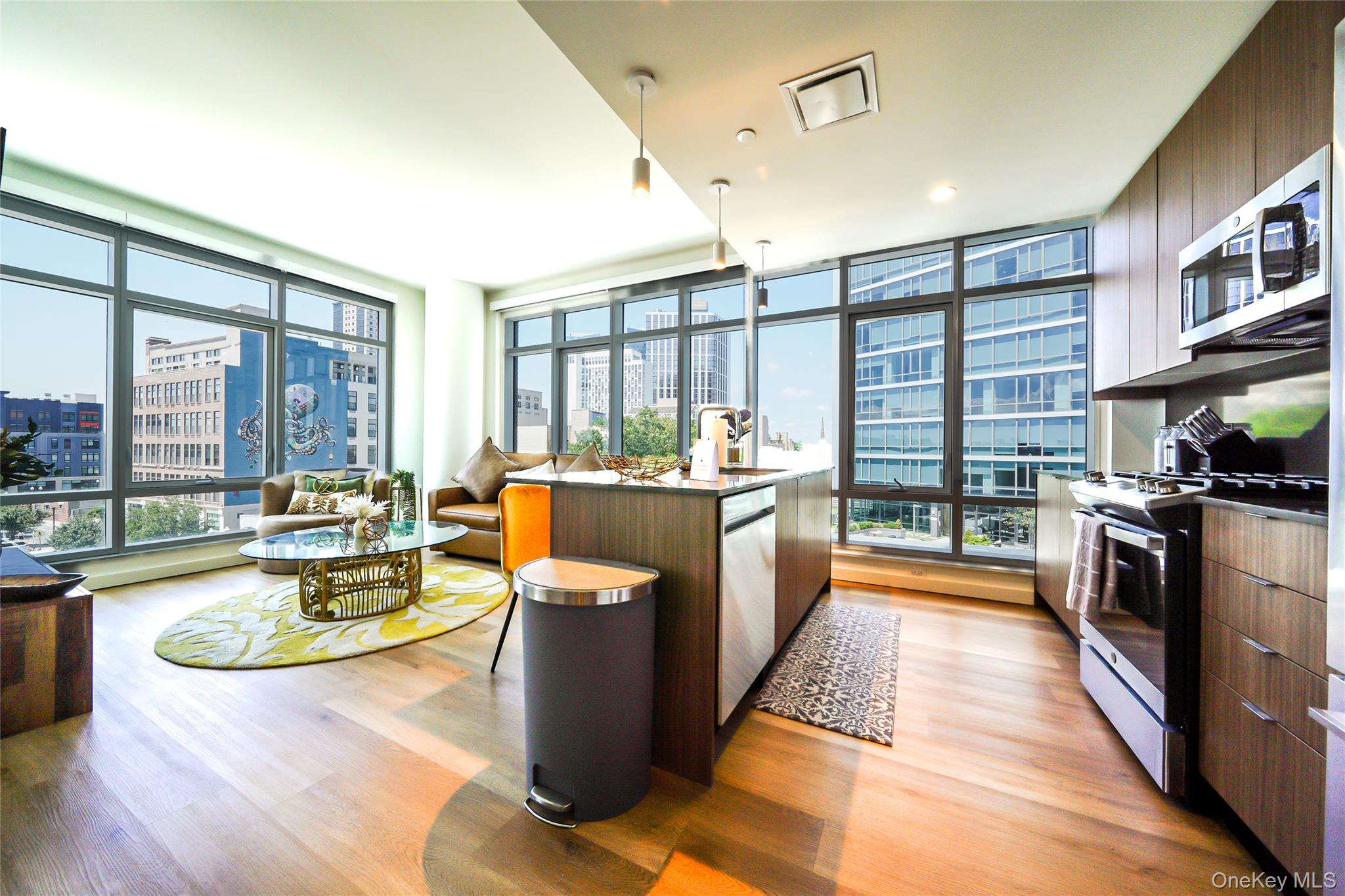 #2 photo, 50 Clinton Place, New Rochelle , NY 10804