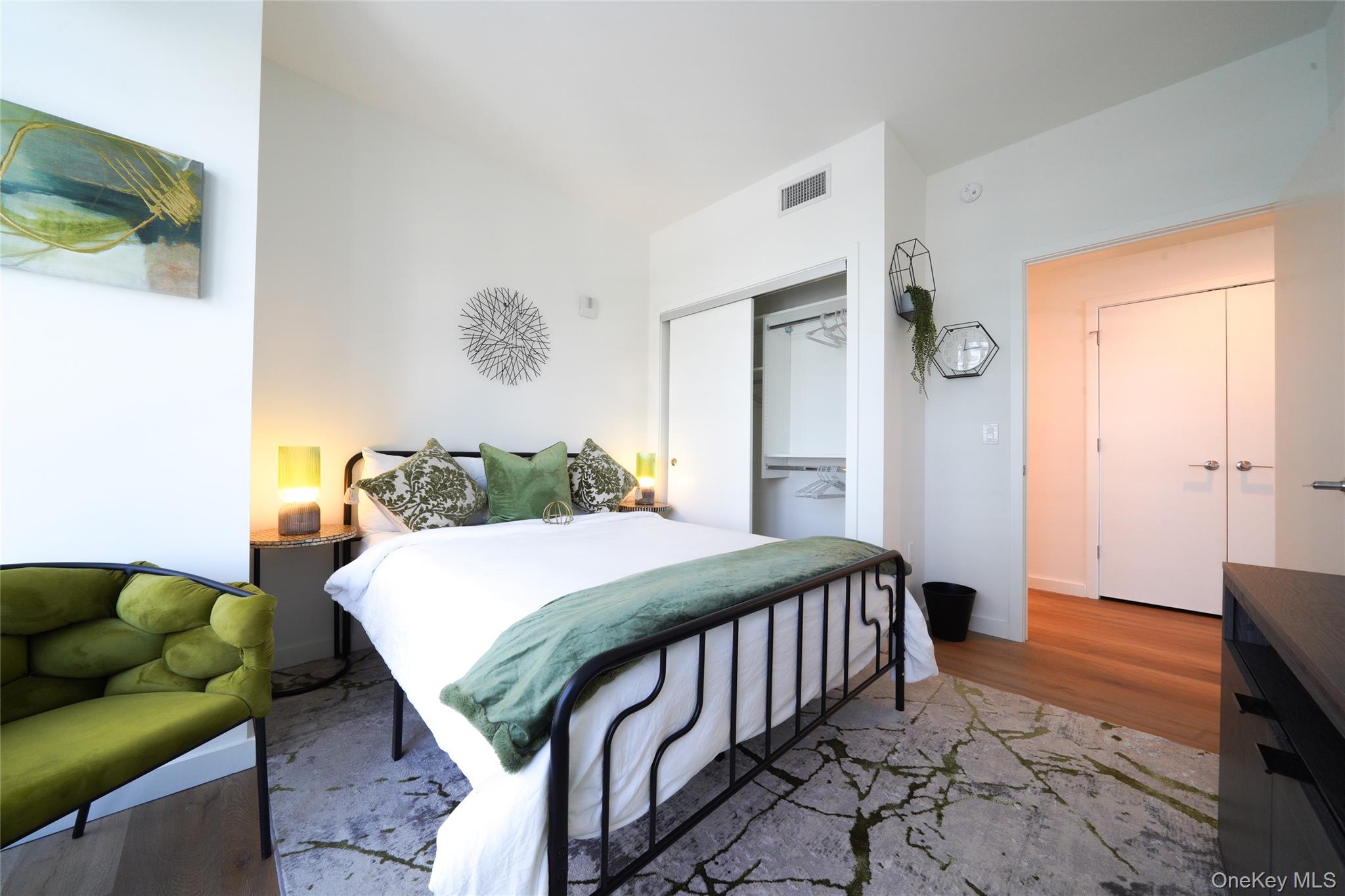 #7 photo, 50 Clinton Place, New Rochelle , NY 10804