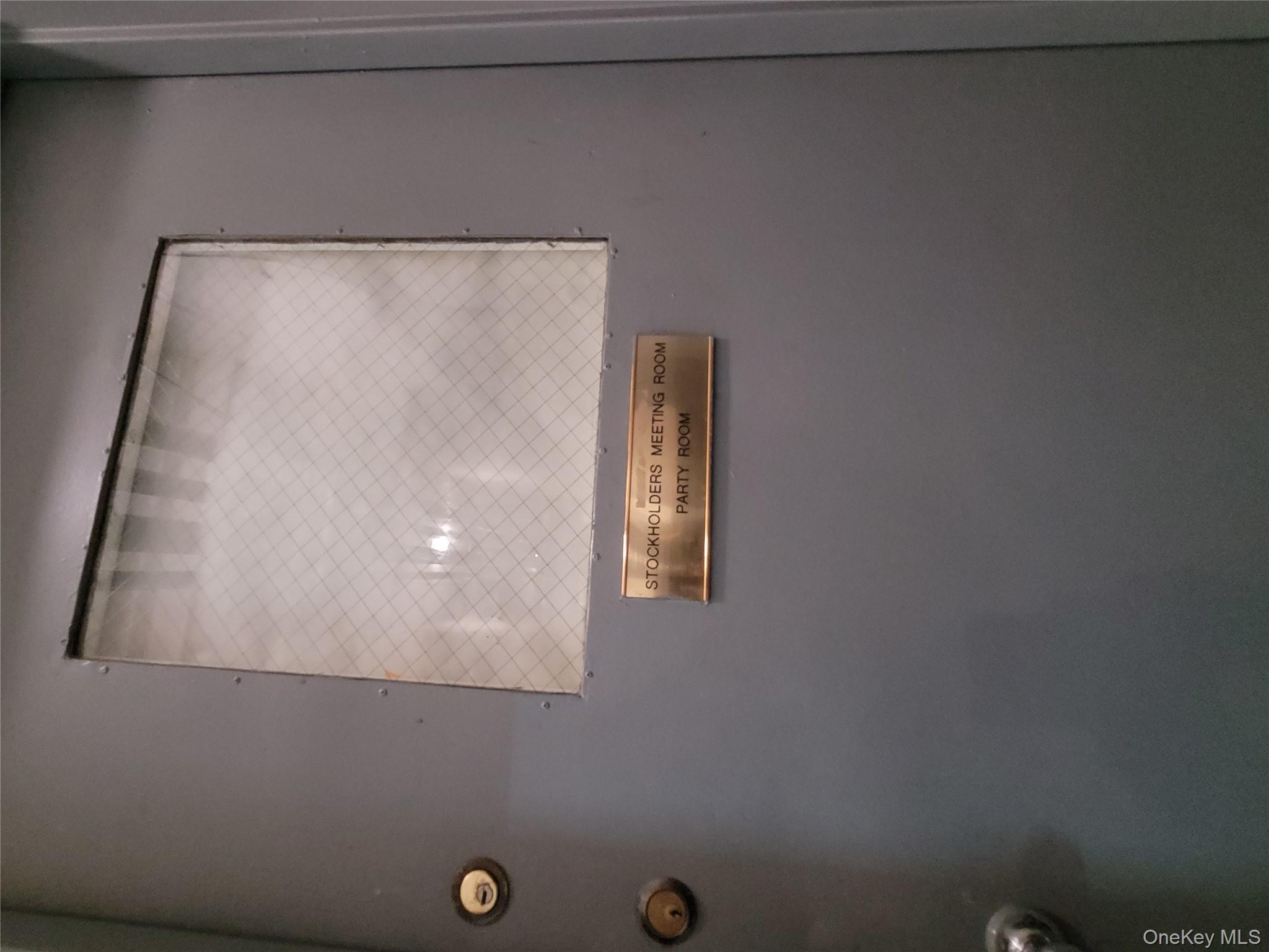 #16 photo, 99-30 59th Avenue, クイーンズ区 Corona , NY 11368