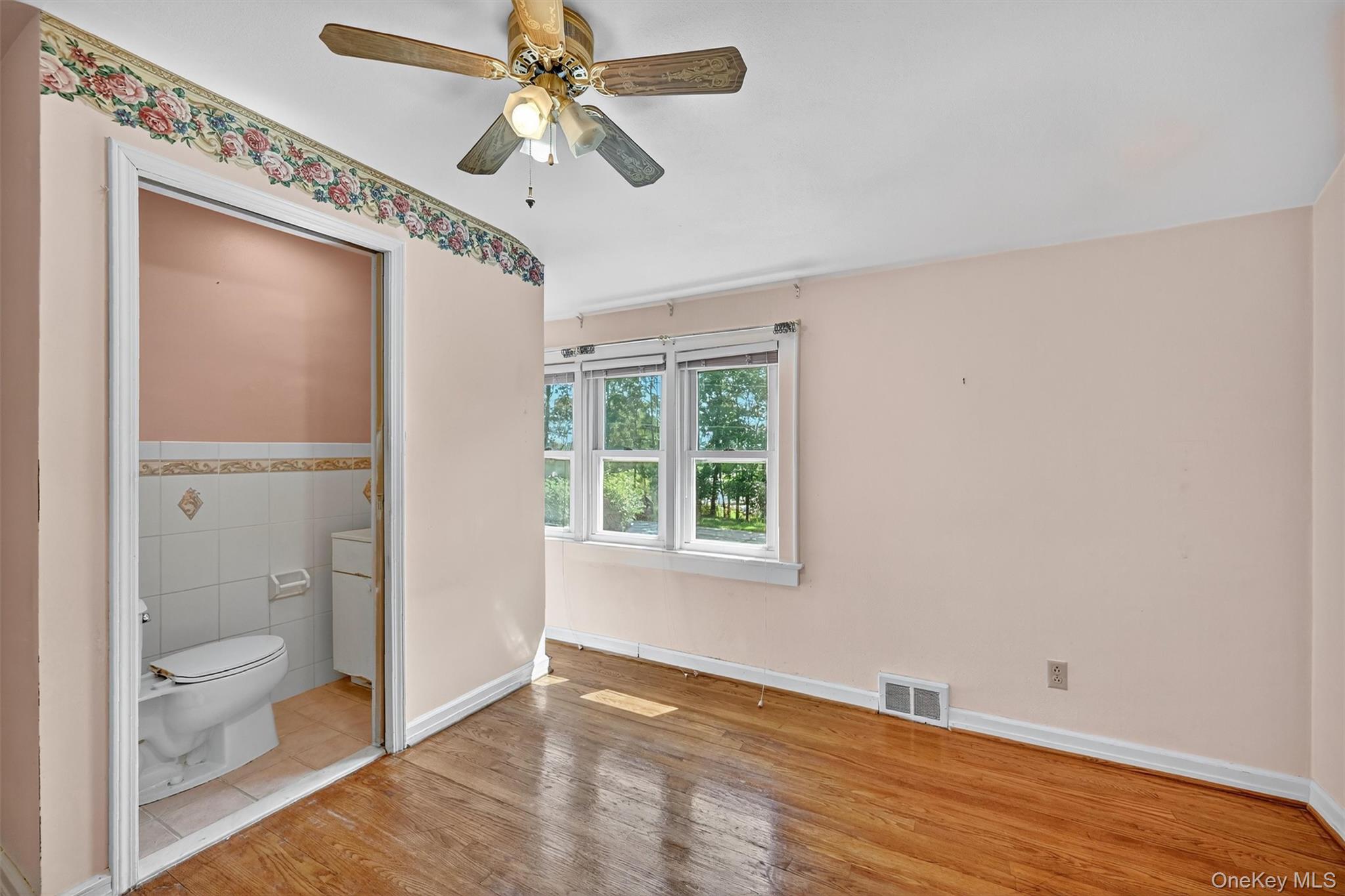 #20 photo, 111 Apple Lane Drive, Middletown , NY 10940