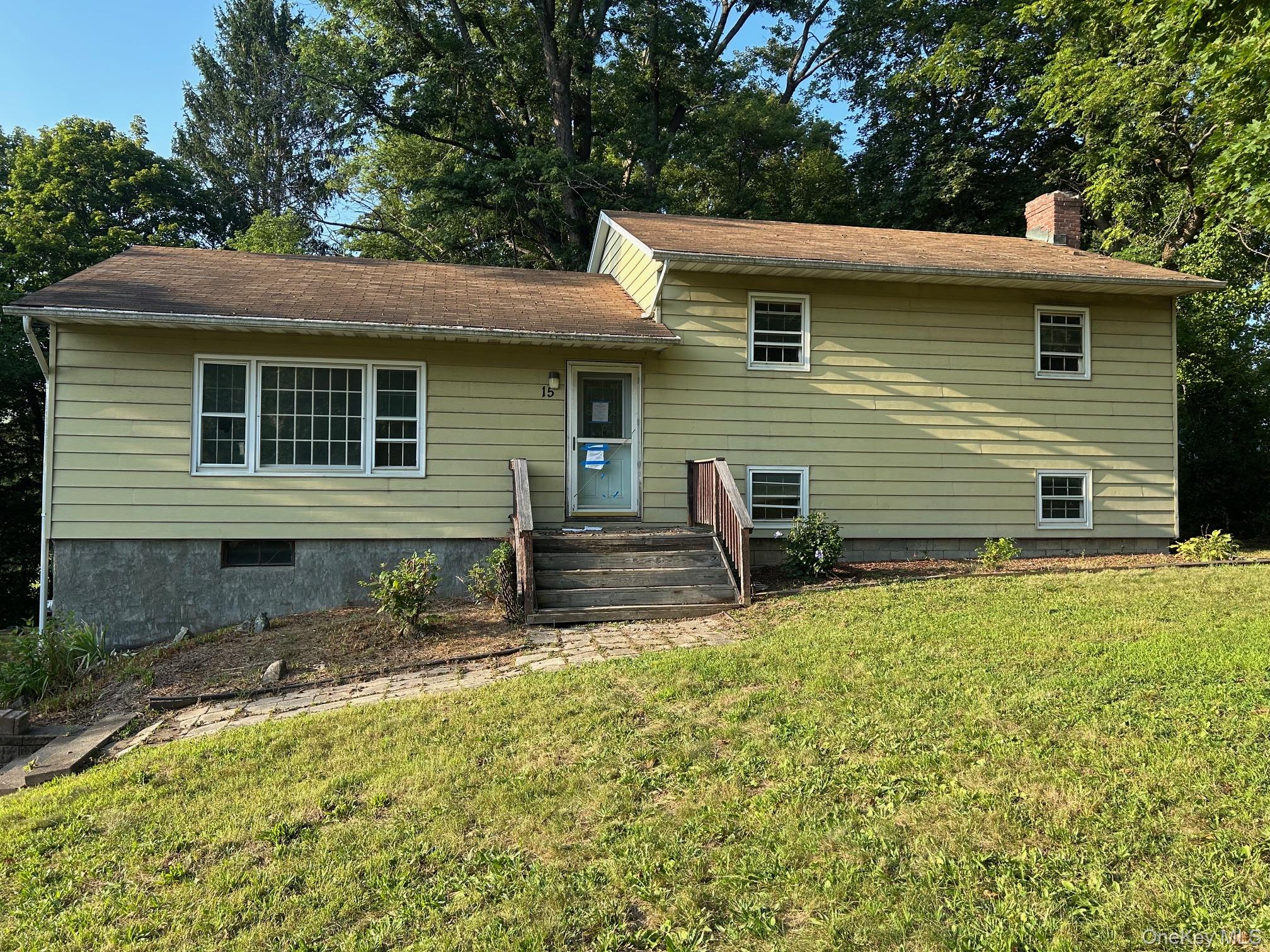 #1 photo, 15 Barbara Lane, Pleasant Valley , NY 12569