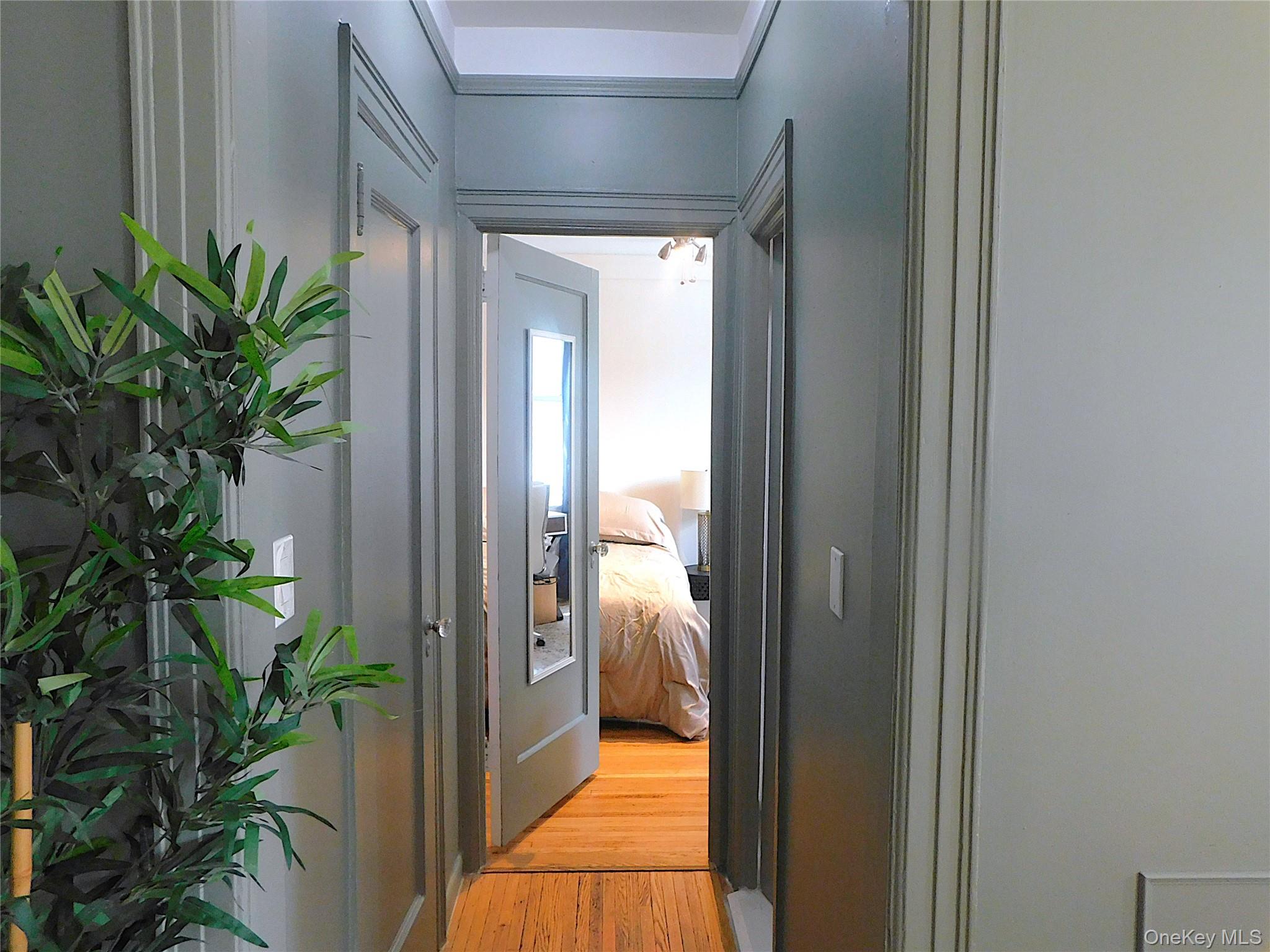 #10 photo, 472 Gramatan Avenue, Mount Vernon , NY 10552