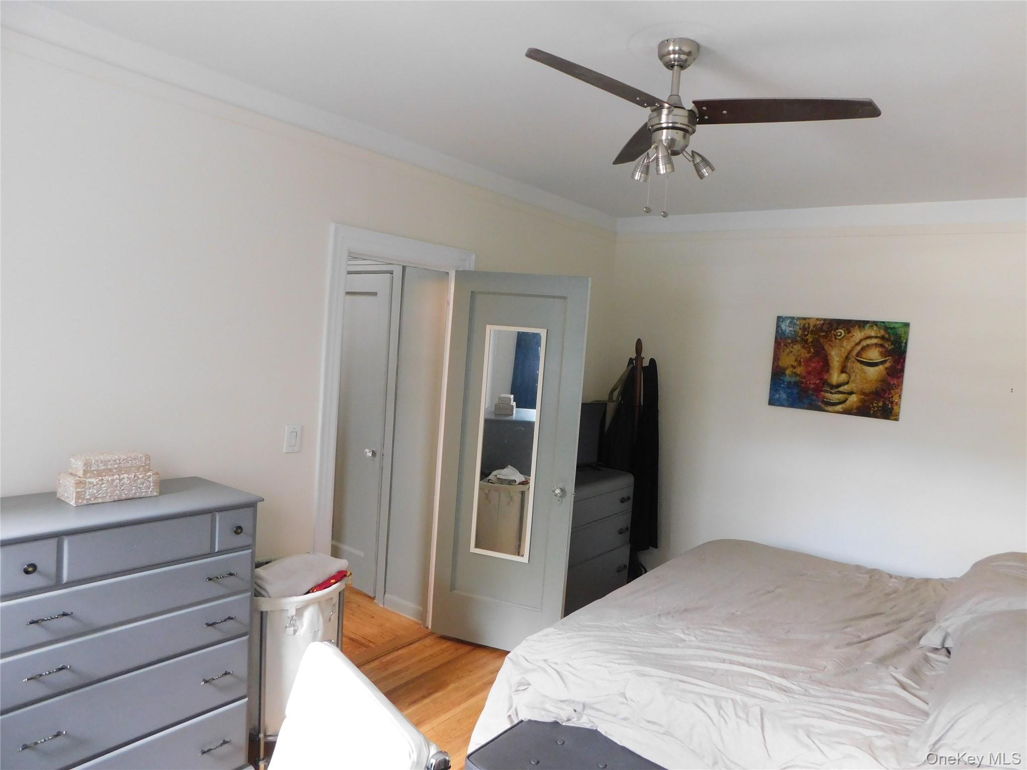 #11 photo, 472 Gramatan Avenue, Mount Vernon , NY 10552