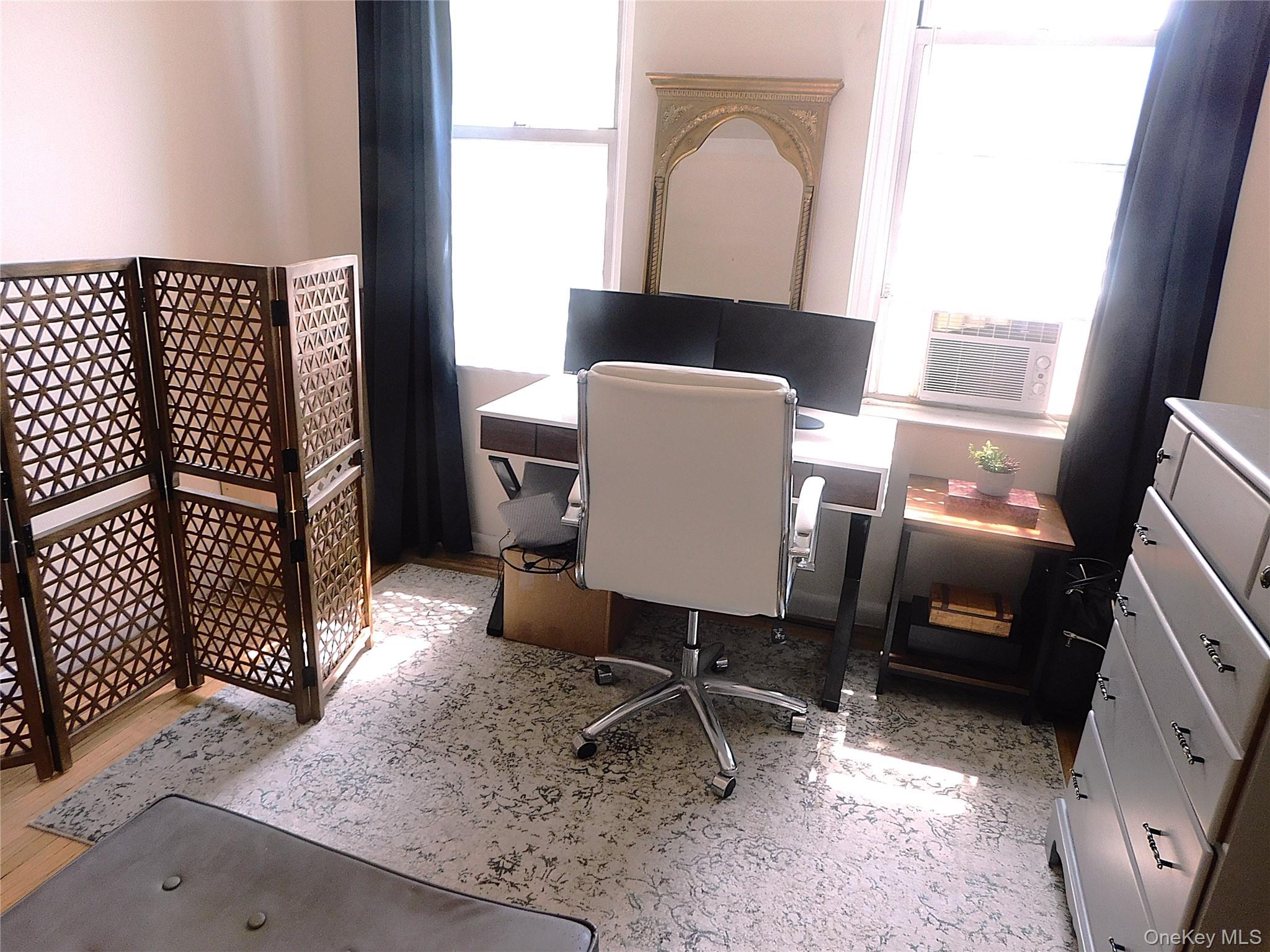 #13 photo, 472 Gramatan Avenue, Mount Vernon , NY 10552