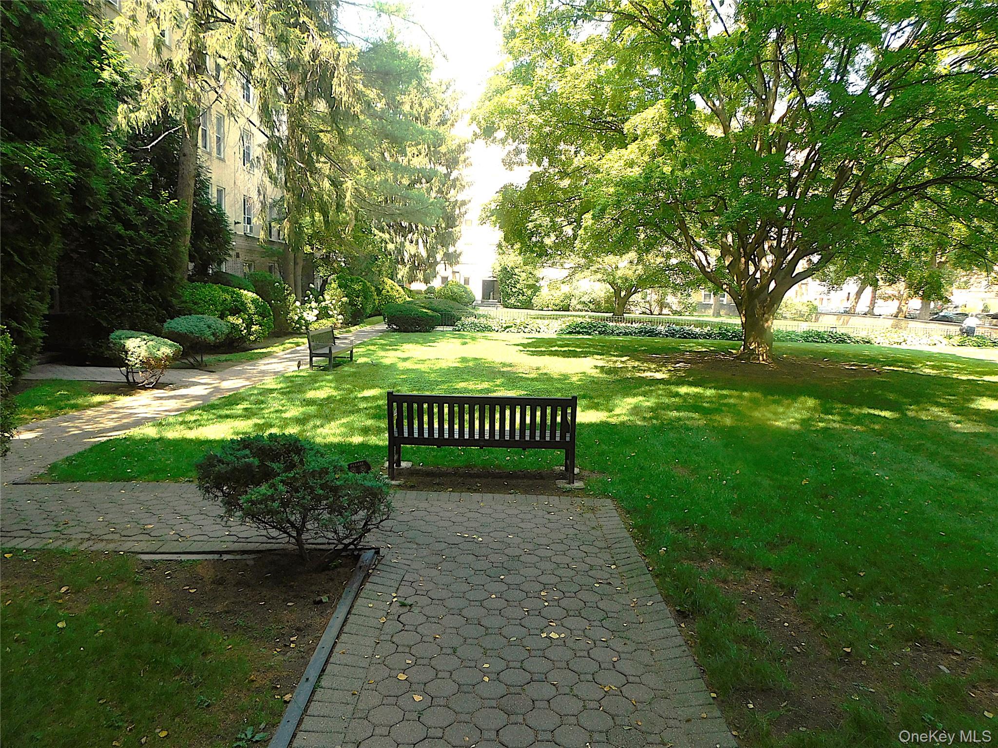 #18 photo, 472 Gramatan Avenue, Mount Vernon , NY 10552