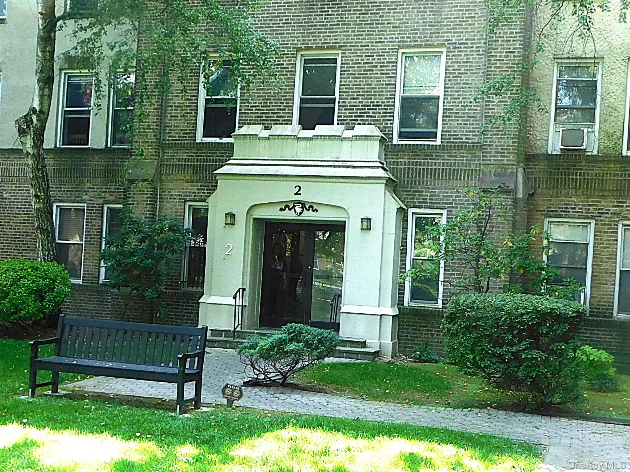 #2 photo, 472 Gramatan Avenue, Mount Vernon , NY 10552