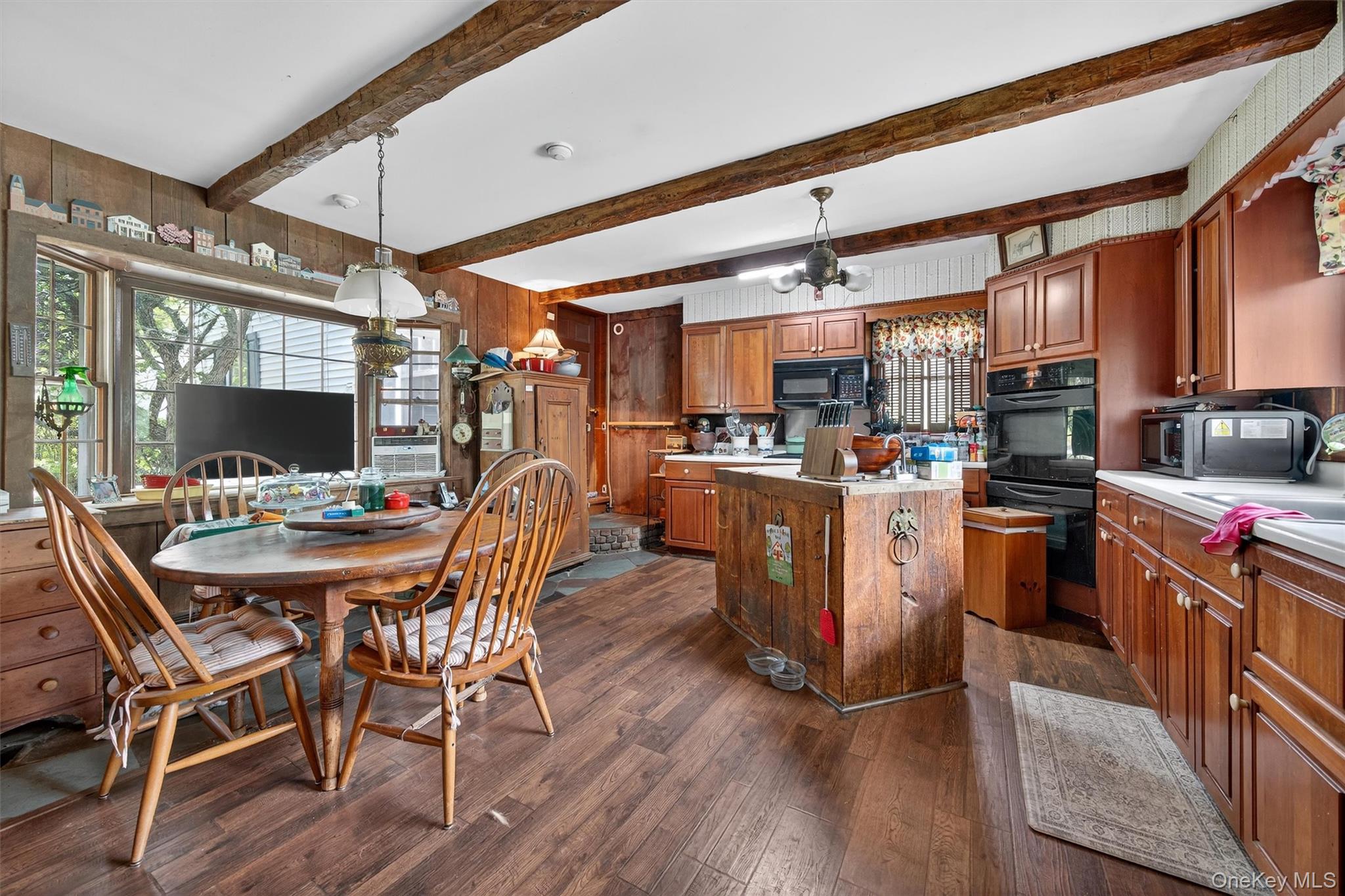 #13 photo, 169 Greeves Road, New Hampton , NY 10958