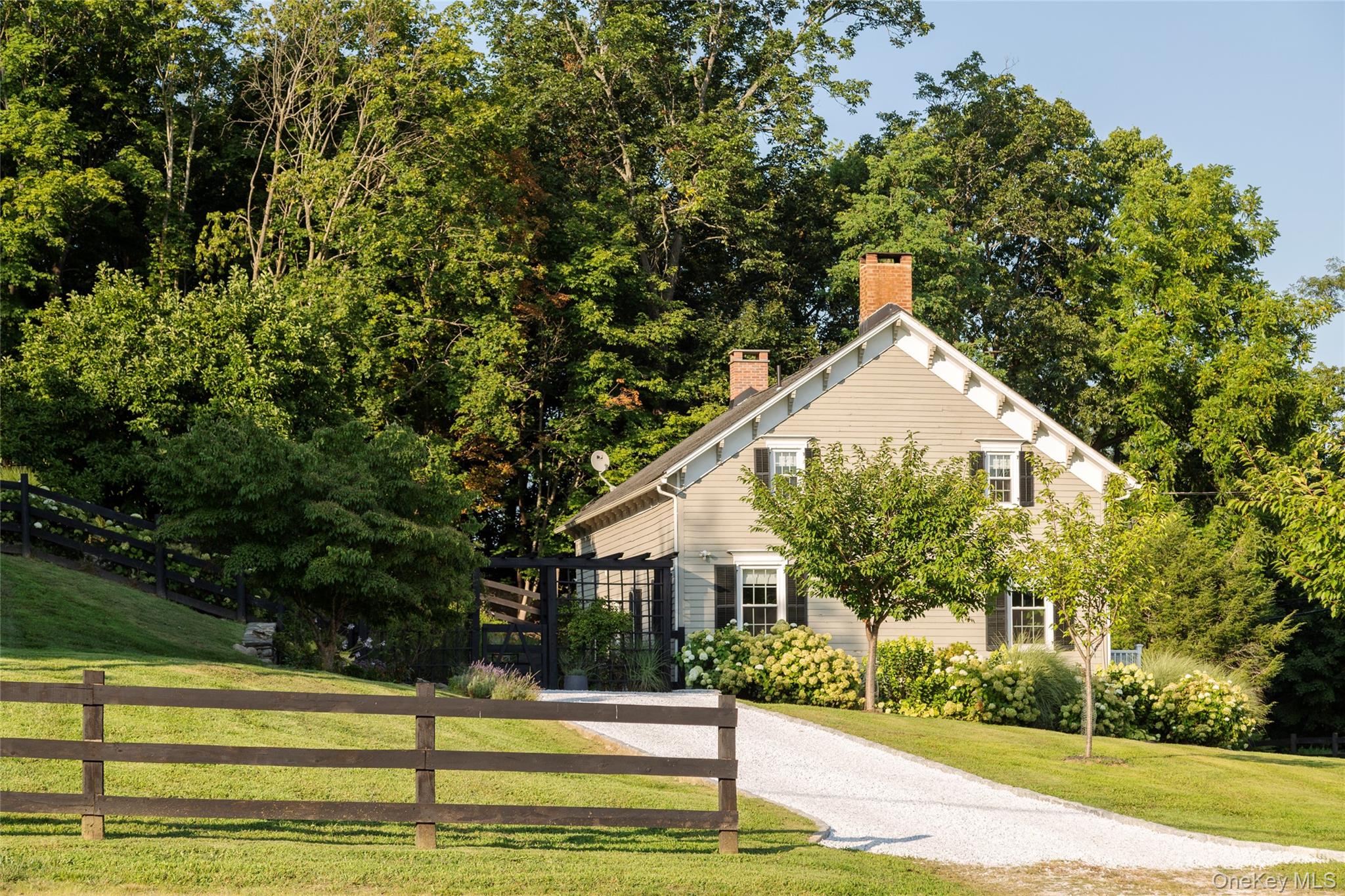 #5 photo, 164 Vassar Road, Poughkeepsie , NY 12603