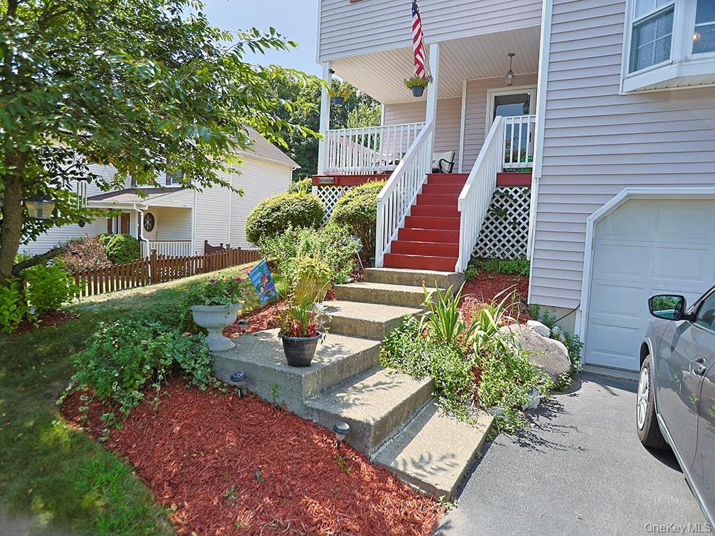 #1 photo, 9 Melody Lane, Harriman , NY 10926