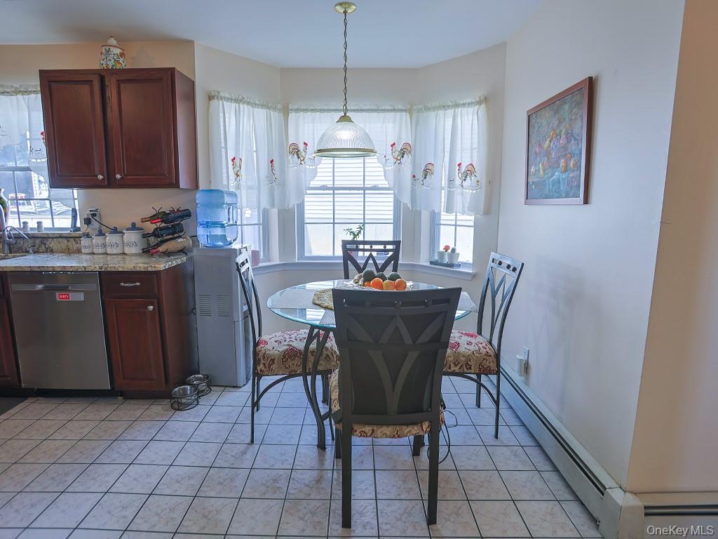 #13 photo, 9 Melody Lane, Harriman , NY 10926