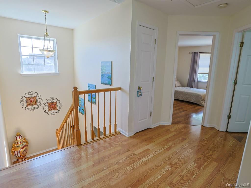 #17 photo, 9 Melody Lane, Harriman , NY 10926