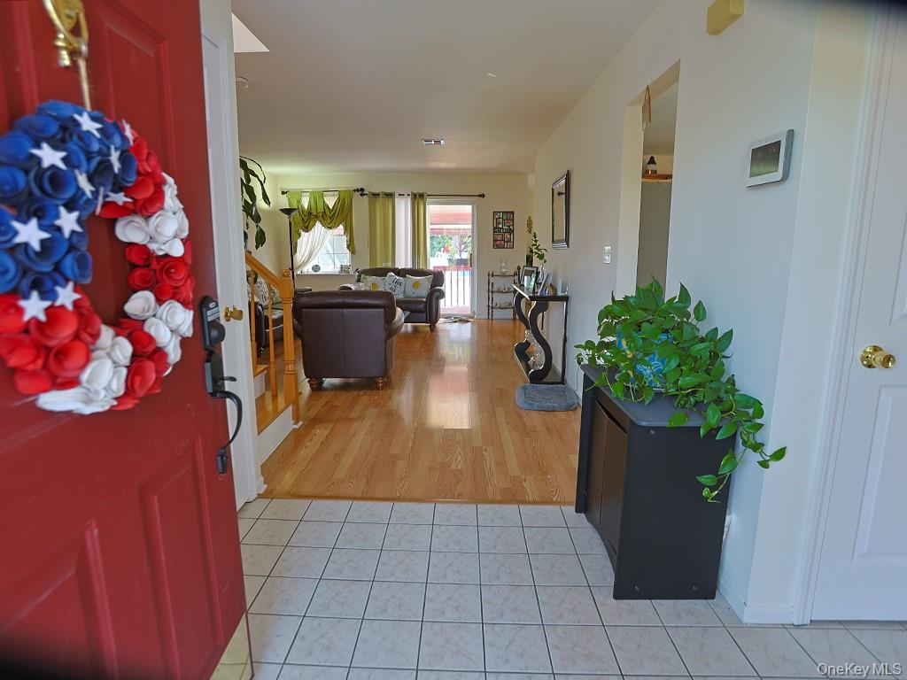 #3 photo, 9 Melody Lane, Harriman , NY 10926