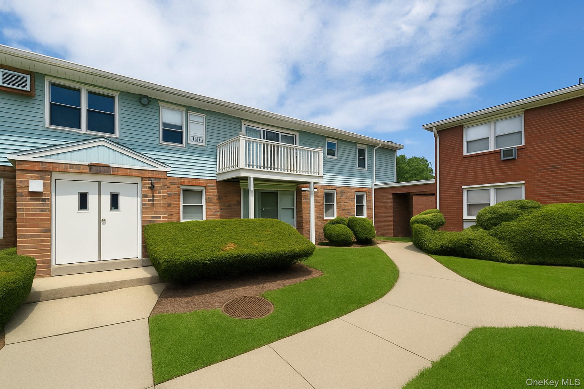 #1 photo, 5B Hemlock Drive, サフォーク郡 Bay Shore , NY 11706