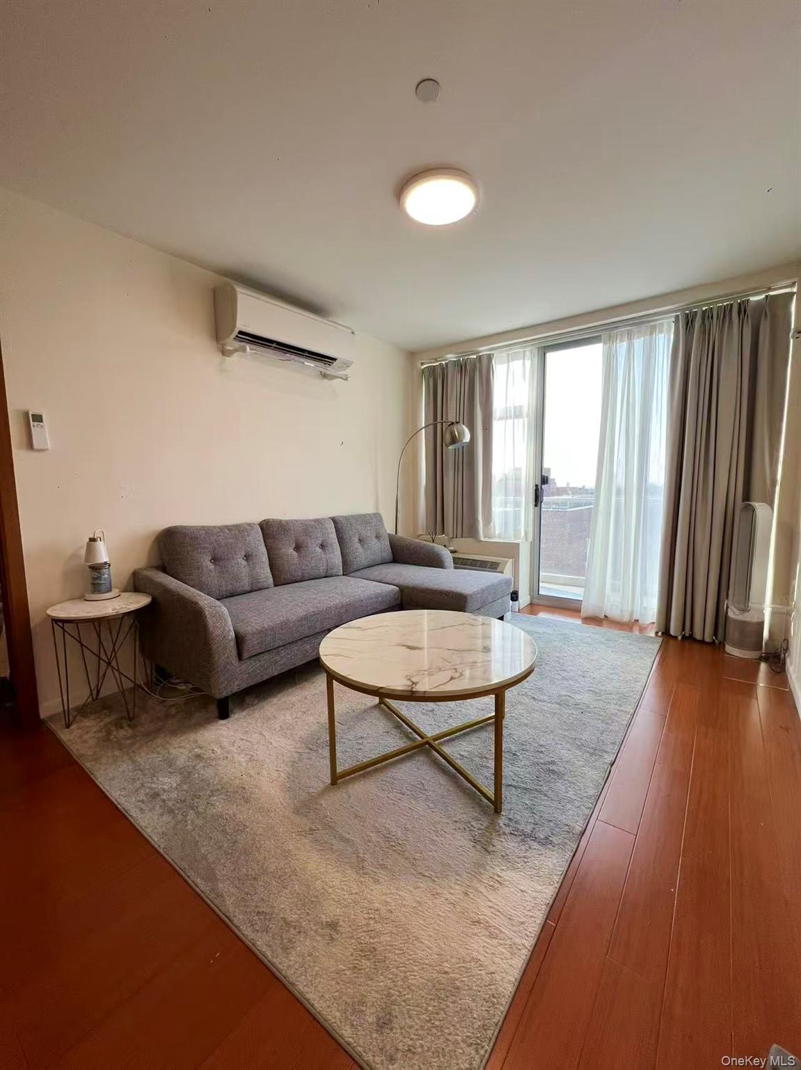 #3 photo, 144-69 Barclay Avenue, クイーンズ区 Flushing , NY 11355