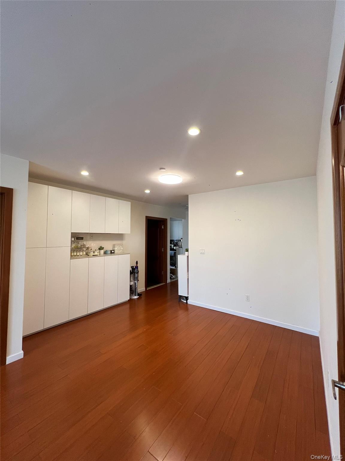 #5 photo, 144-69 Barclay Avenue, クイーンズ区 Flushing , NY 11355