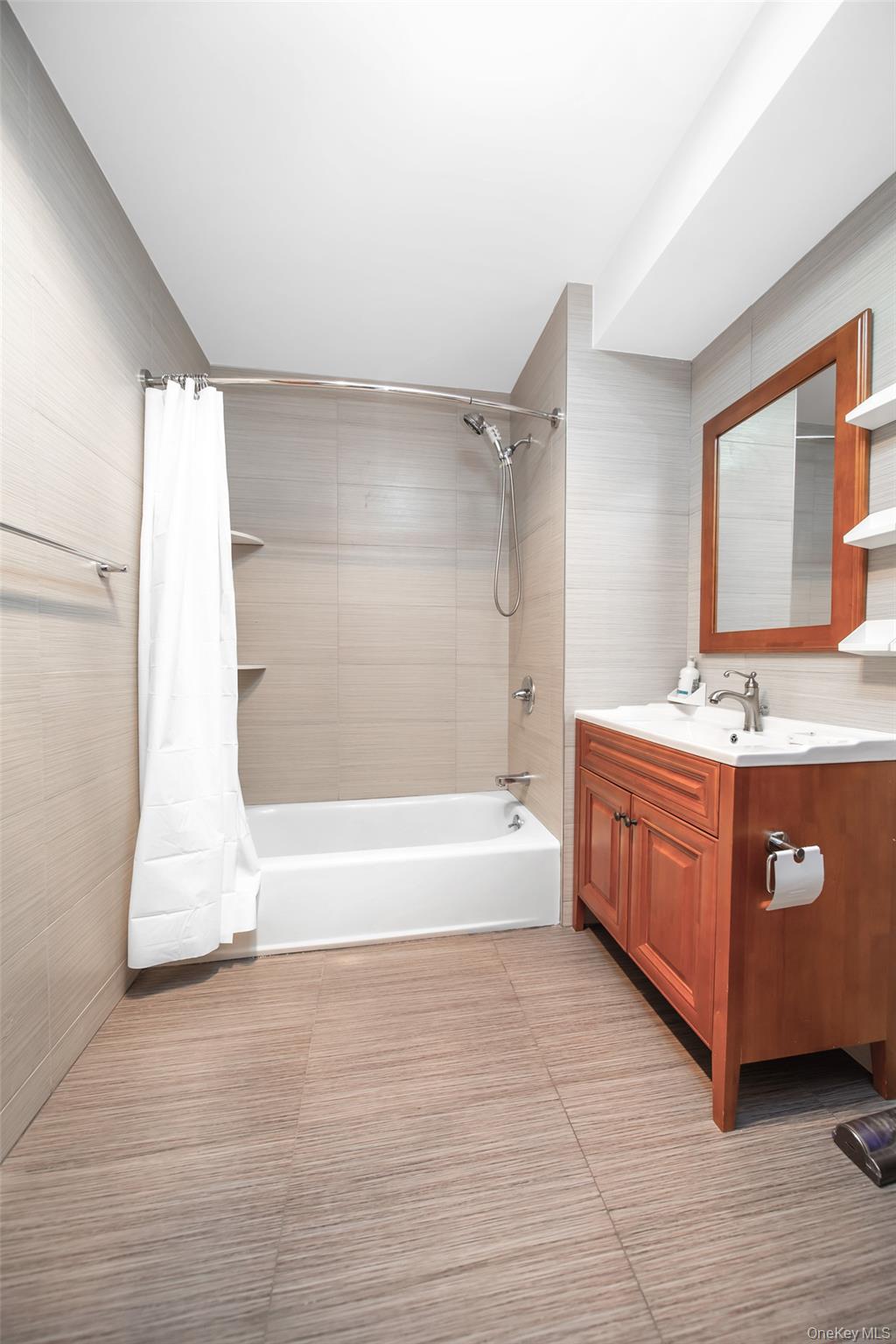 #7 photo, 144-69 Barclay Avenue, クイーンズ区 Flushing , NY 11355