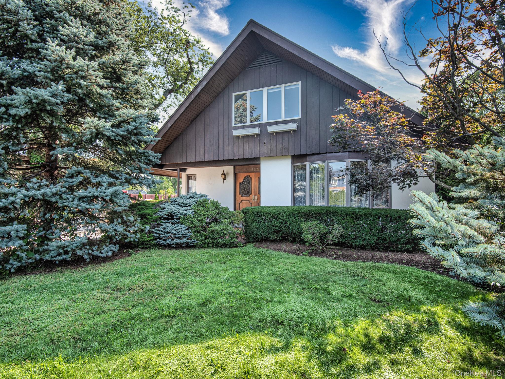 #1 photo, 159 Oakview Avenue, 长岛 Farmingdale , NY 11735