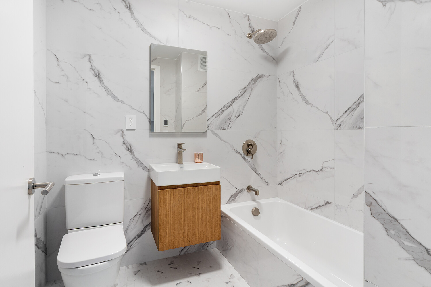 #6 photo, 100 W 93RD Street, マンハッタン Upper West Side , NY 10025