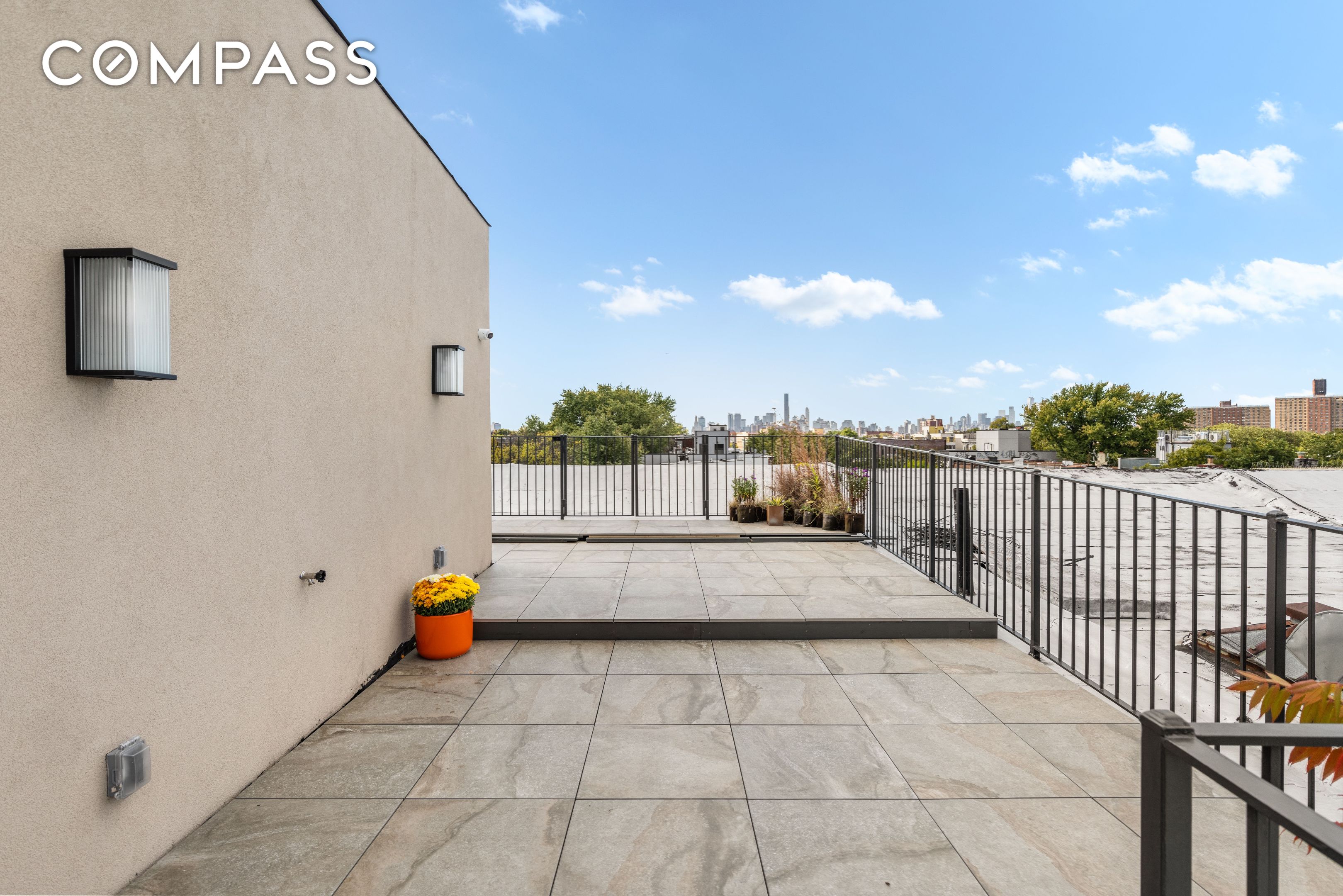 #5 photo, 129 Malcolm X Boulevard, ブルックリン区 Bedford-Stuyvesant , NY 11221