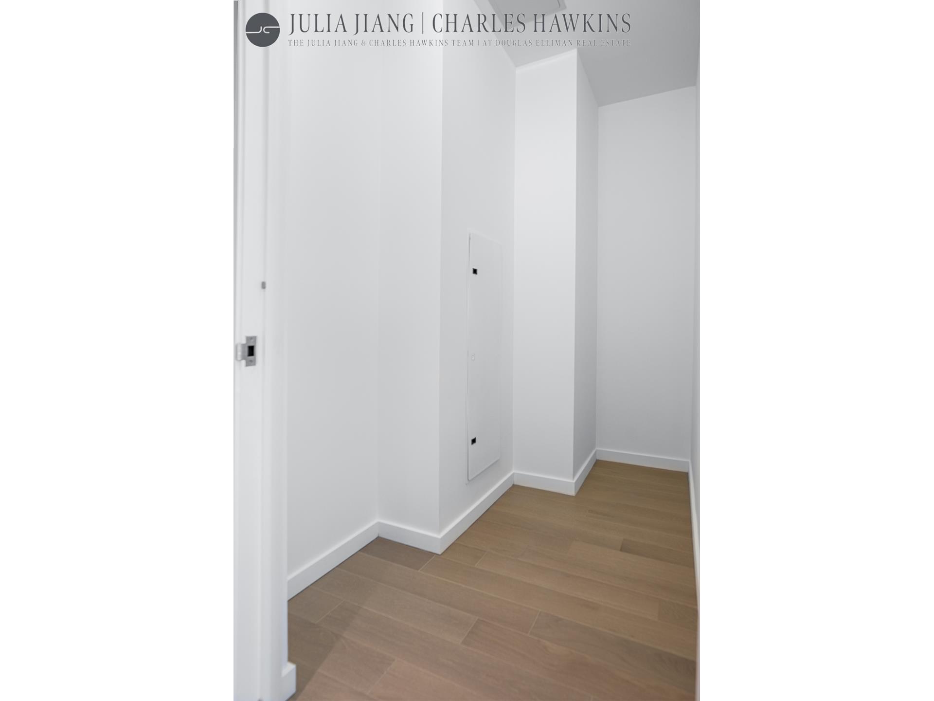 #7 photo, Brooklyn, ブルックリン区 Downtown Brooklyn , NY 11201