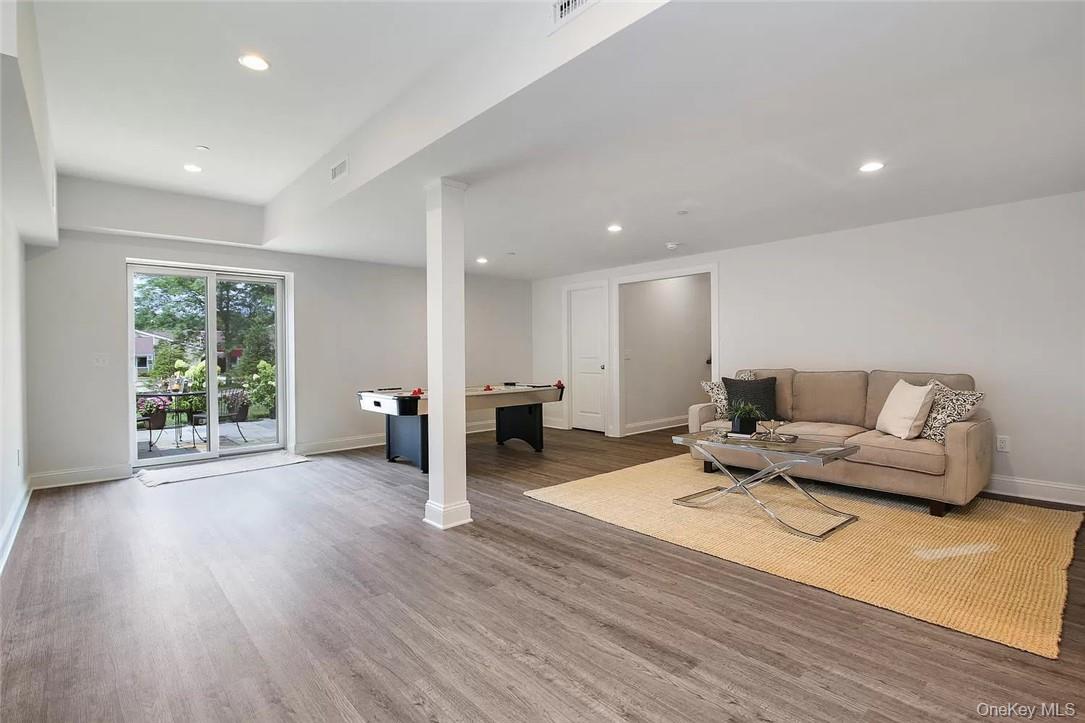 #19 photo, 314 Boulder Ridge Road, South Salem , NY 10590