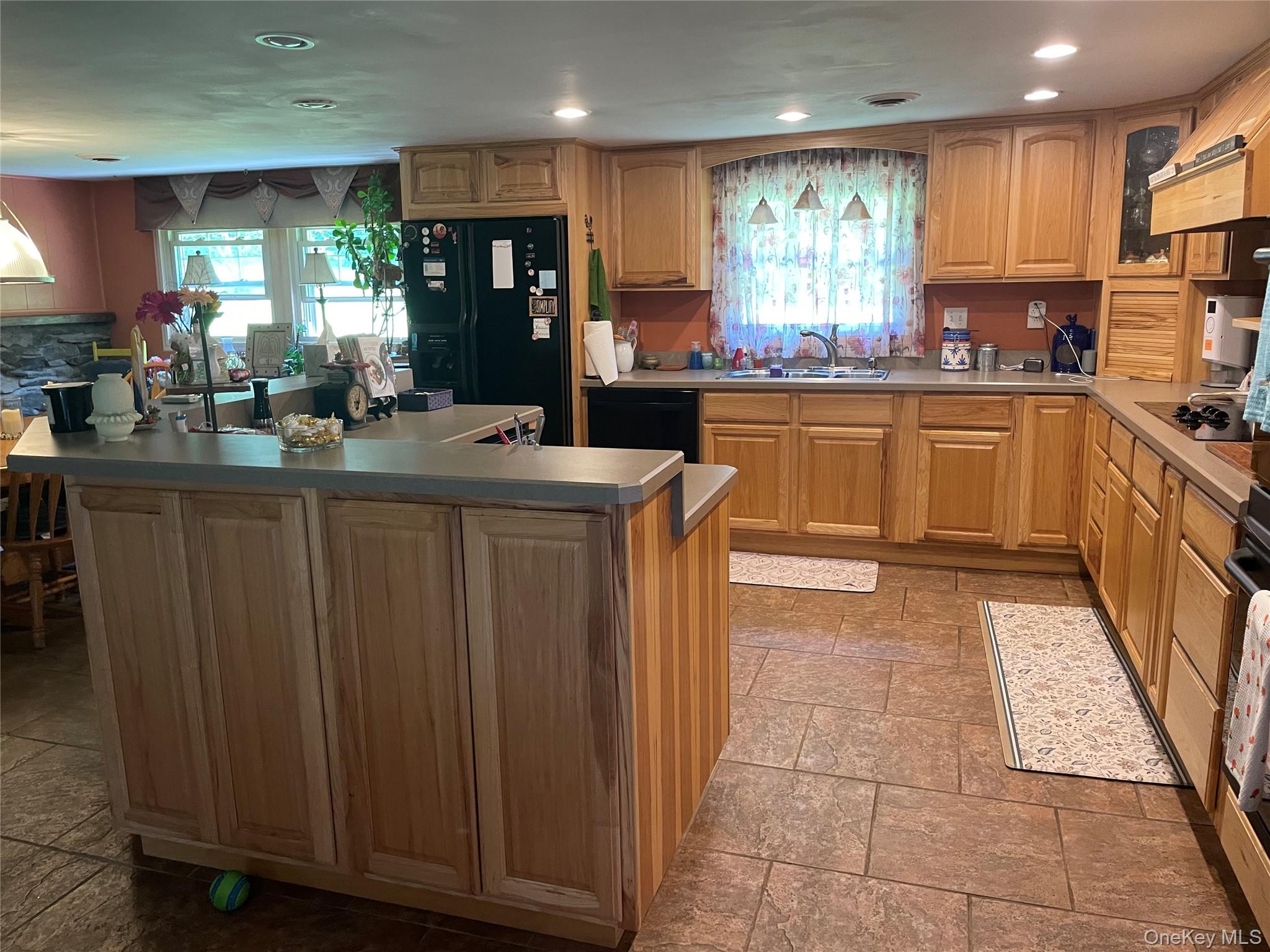 #10 photo, 5 Douglas, Wappingers Falls , NY 12590