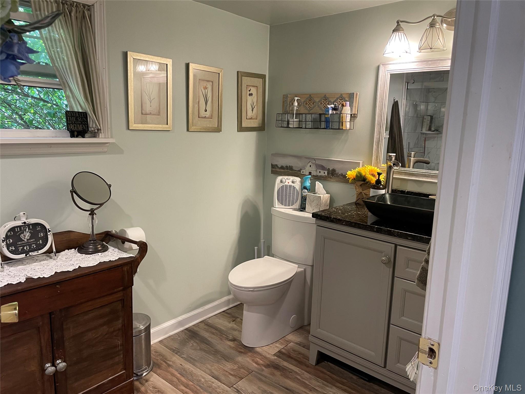 #6 photo, 5 Douglas, Wappingers Falls , NY 12590