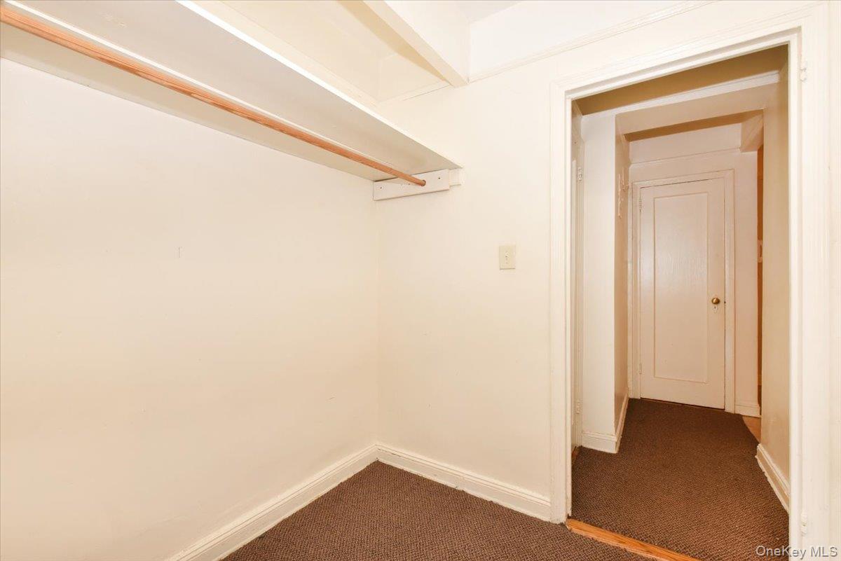 #16 photo, 6574 Saunders Street, クイーンズ区 Rego Park , NY 11374