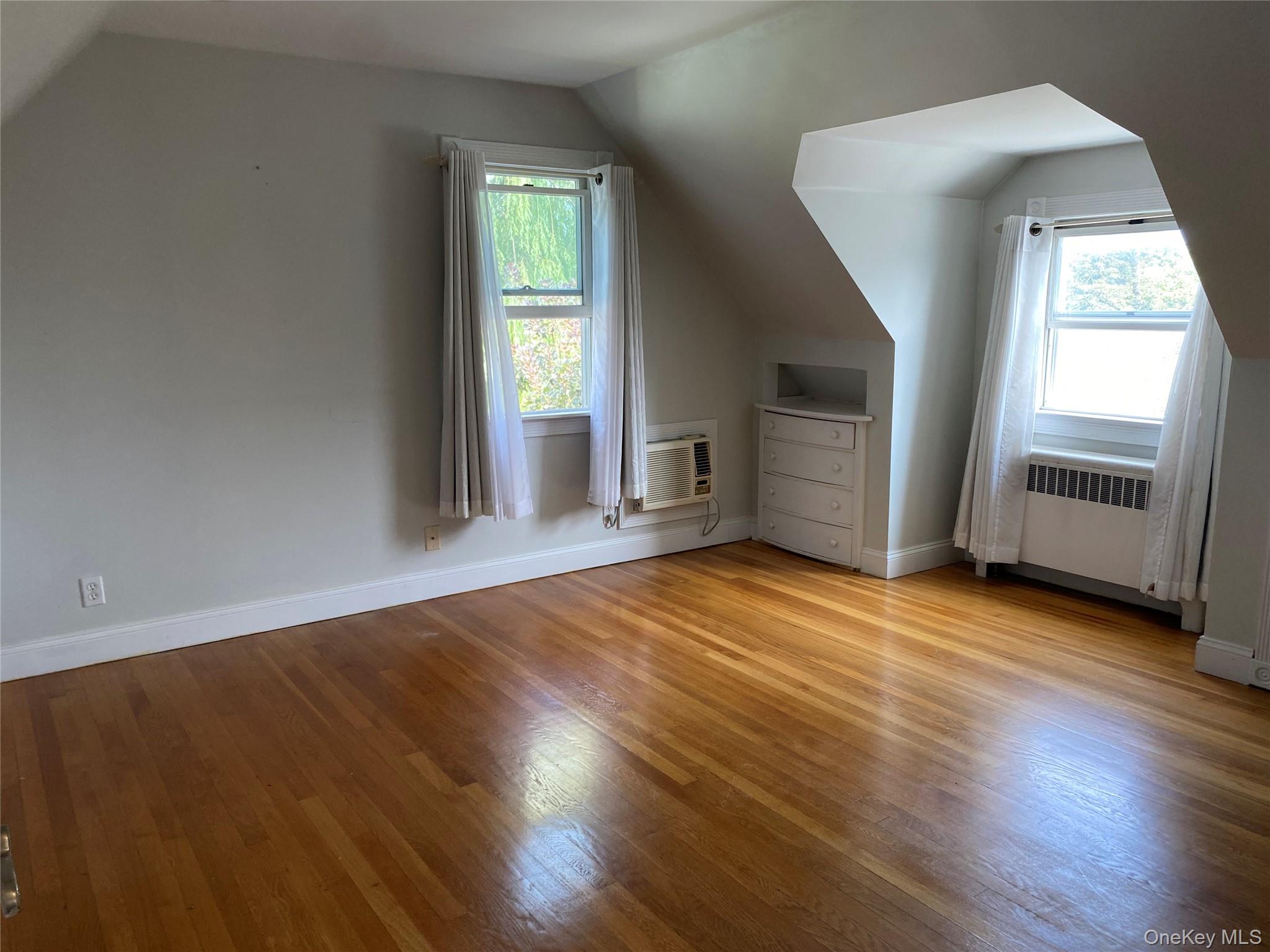 #16 photo, 3937 John Lane, ナッソー郡 Seaford , NY 11783