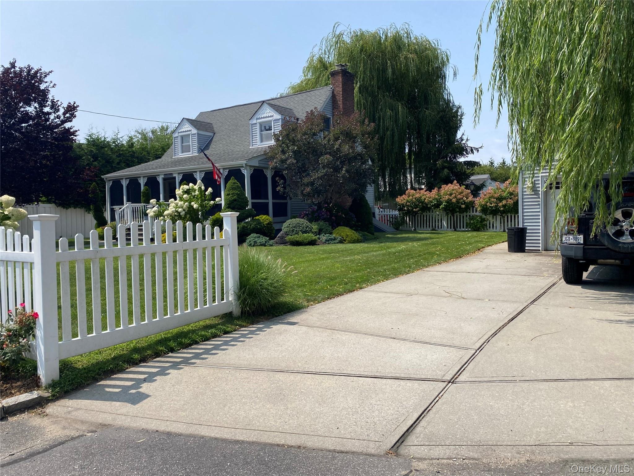 #2 photo, 3937 John Lane, ナッソー郡 Seaford , NY 11783