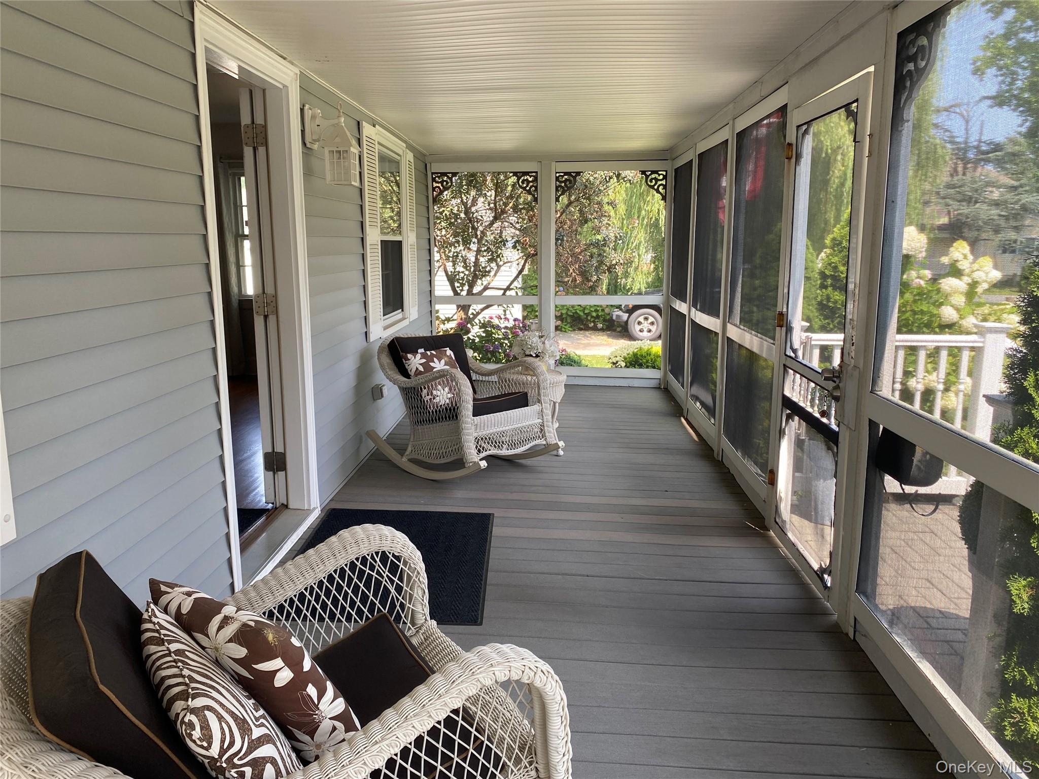 #5 photo, 3937 John Lane, ナッソー郡 Seaford , NY 11783